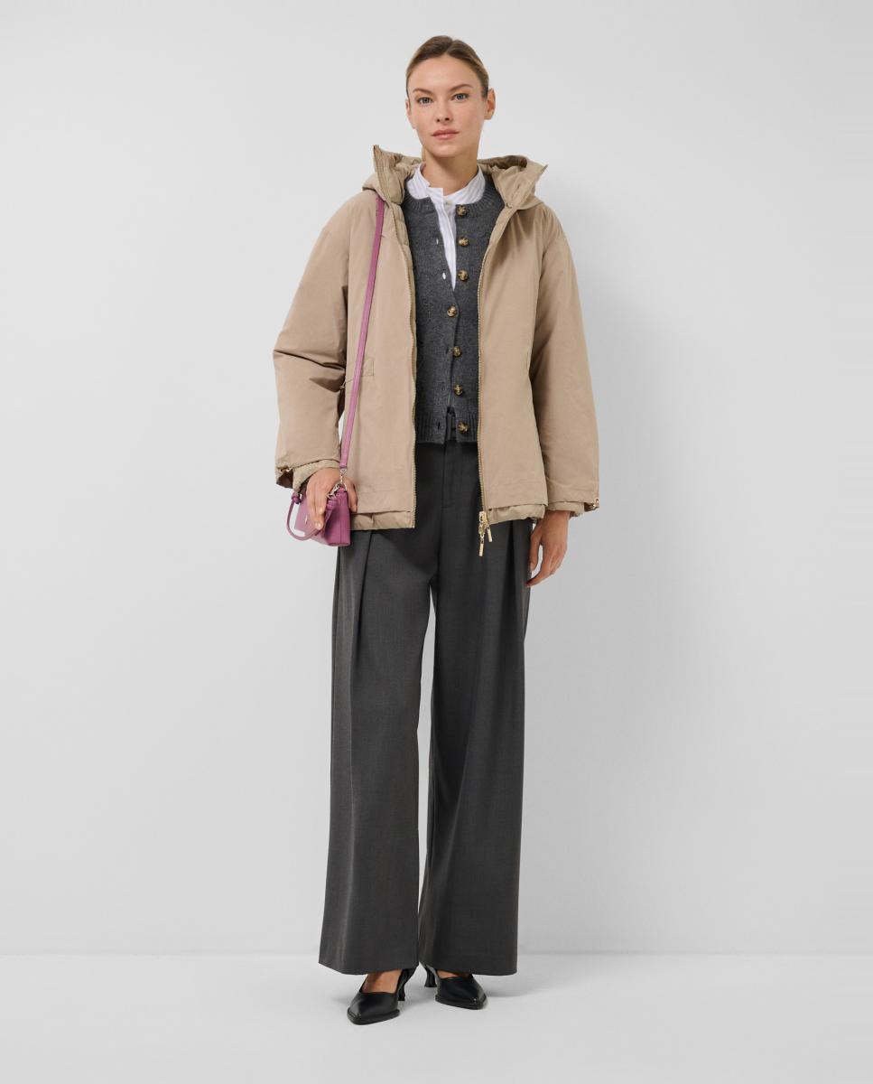 Imagen 2 de Chaqueta de mujer corta reversible con capucha - Roberto Verino - Camel Camel