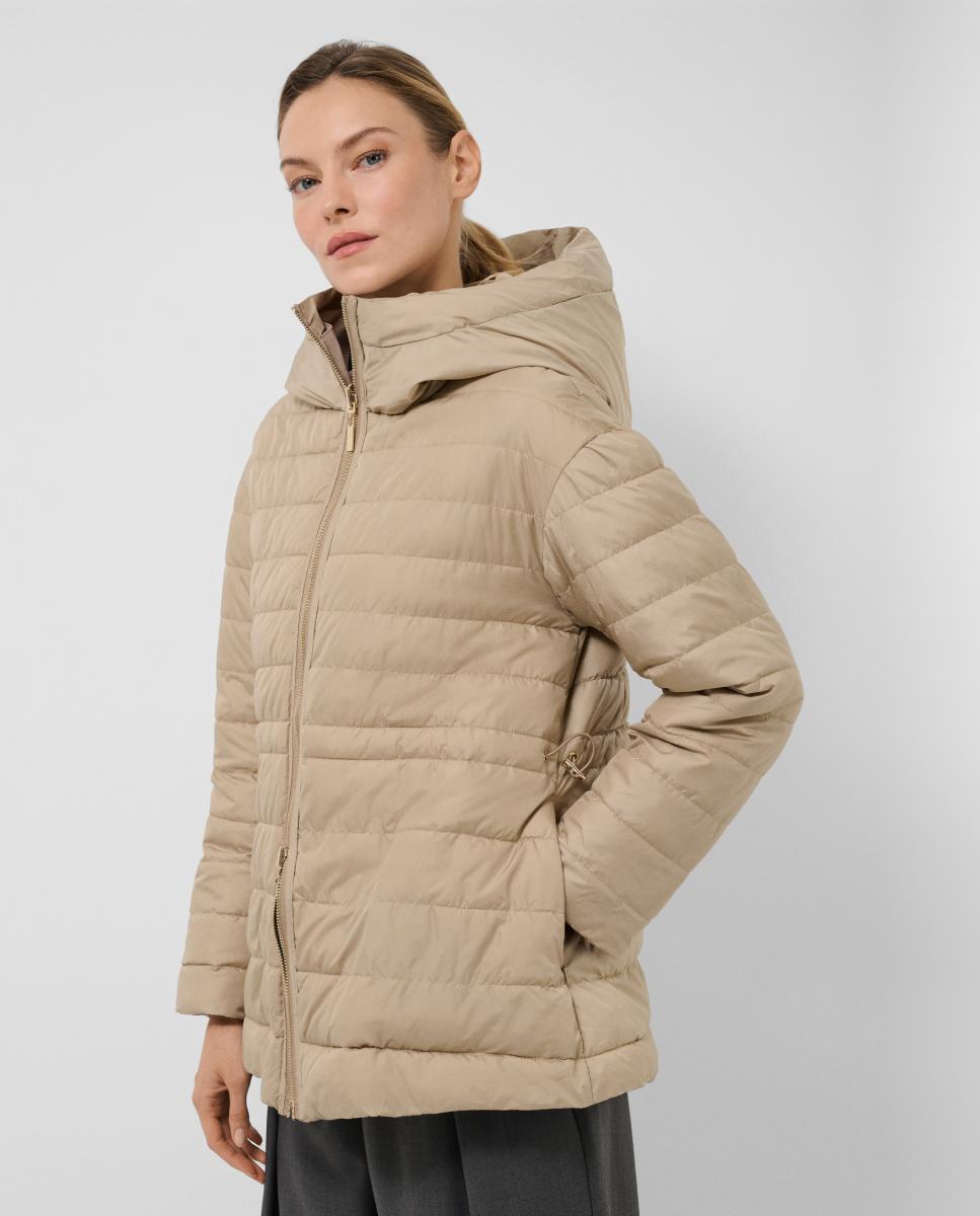 Imagen 5 de Chaqueta de mujer corta reversible con capucha - Roberto Verino - Camel Camel