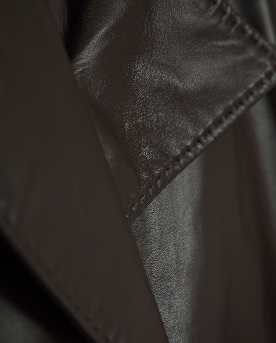 Casacão Cruzado de Napa com Bolsos Castanho-6