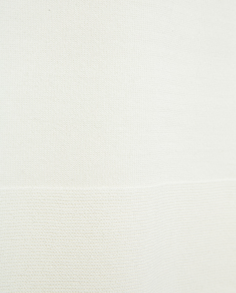 Camisola de Malha com Manga 3/4 e sem Costuras Cru-4