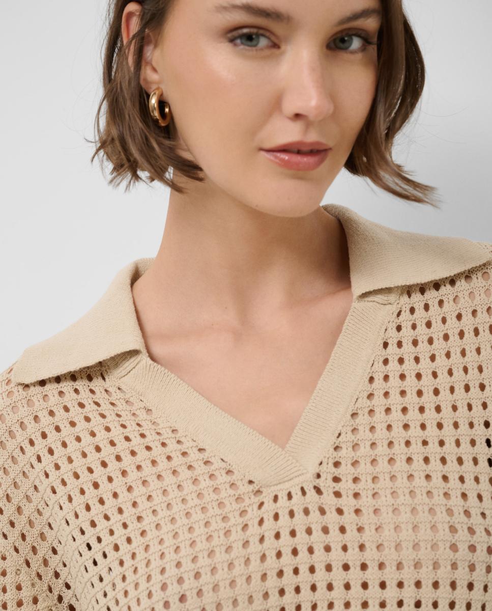 Camisola de Malha Tipo Polo Rendilhado Camel-2