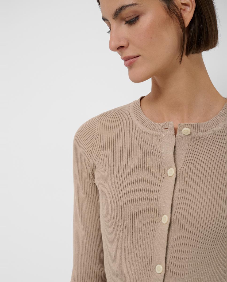 Cardigan Curto Cintado de Malha Castanho-claro-2