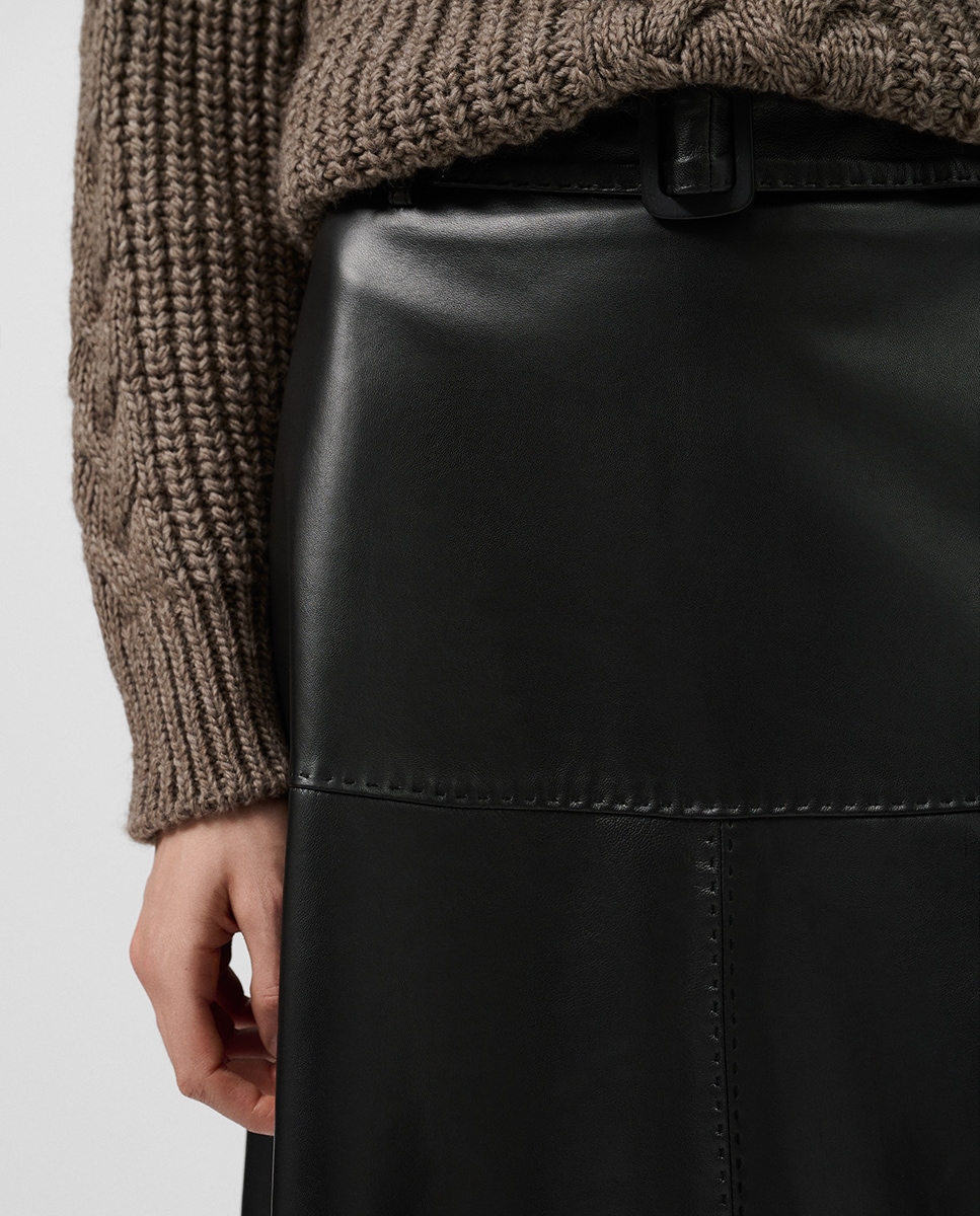 Saia Midi Evasé de Napa com Cinto Preto-3