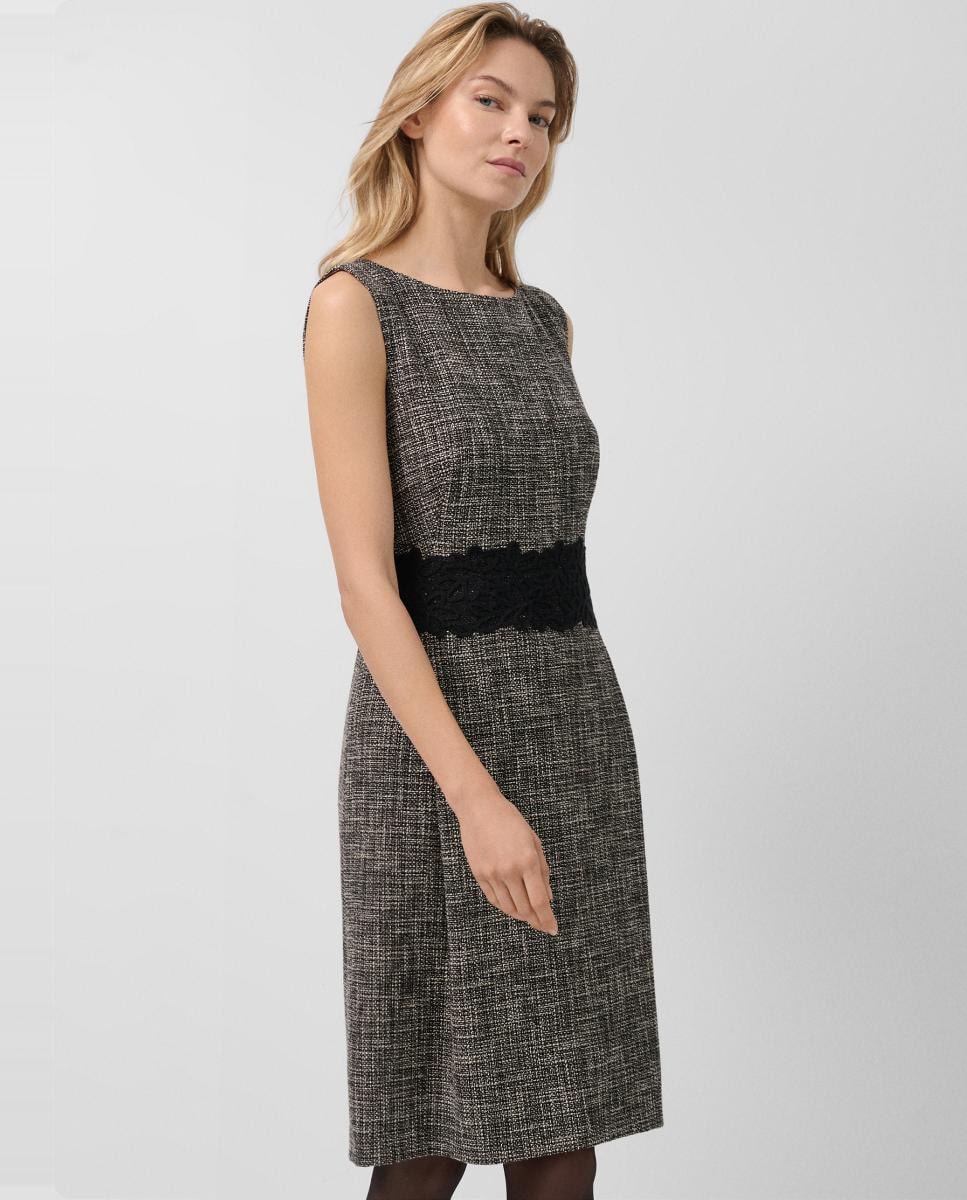 Vestido Regular com Trama e Renda na Cintura Preto-1