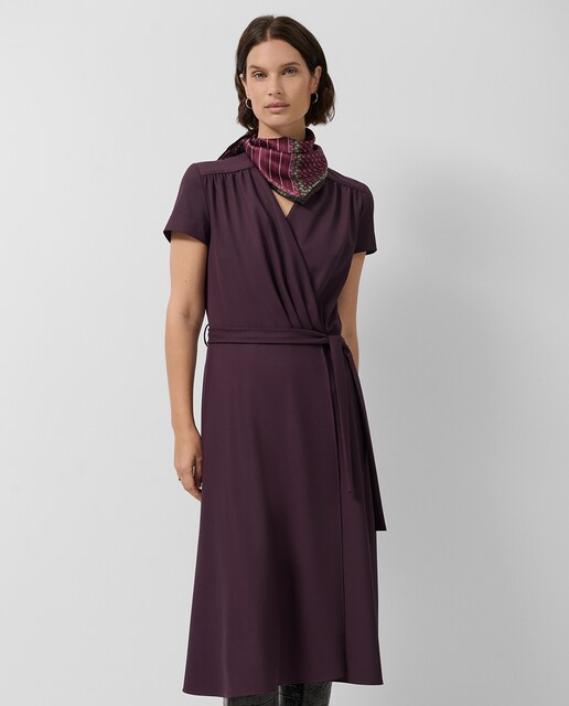 Imagen 0 de Vestido midi cruzado de manga corta