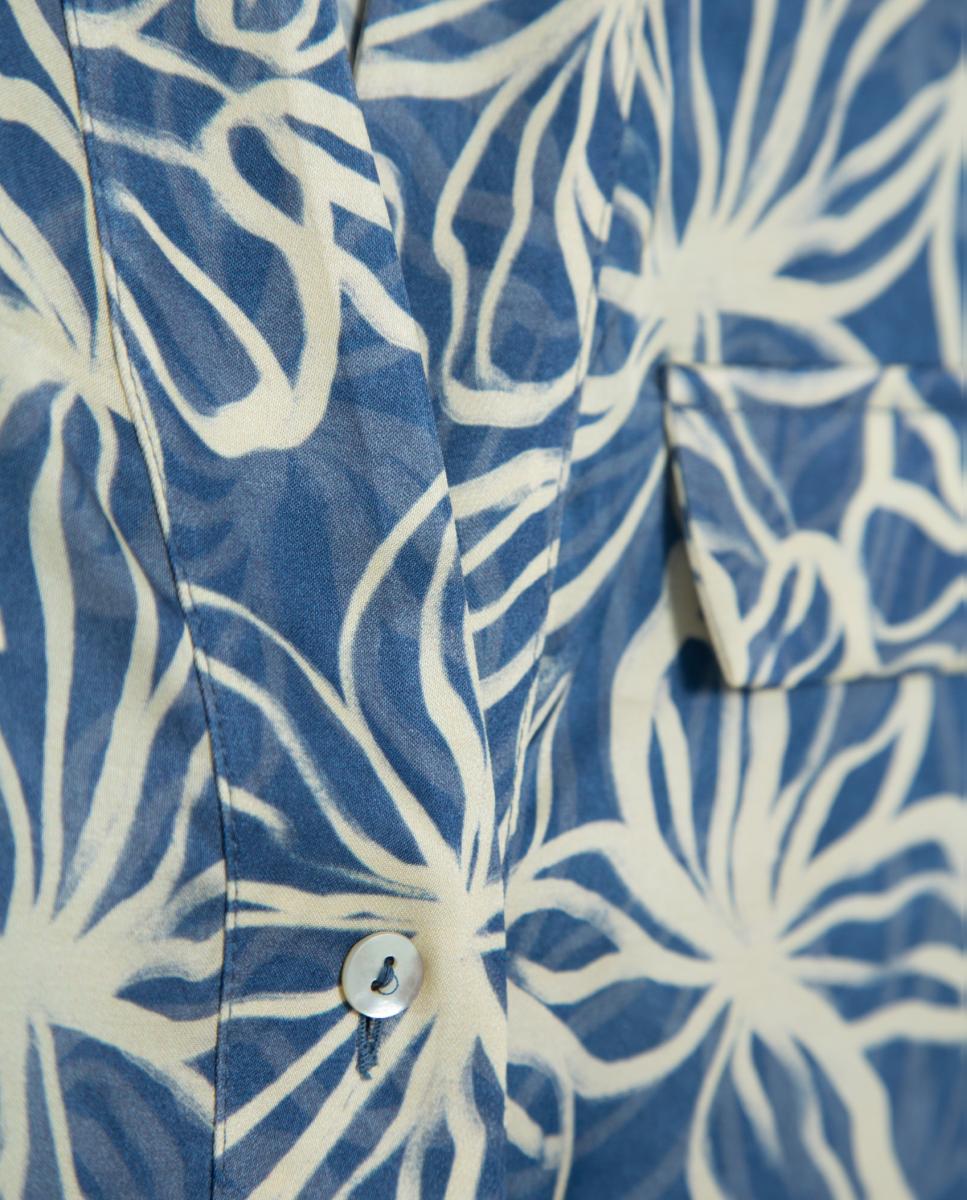 Vestido camiseiro midi estampado Azul-2