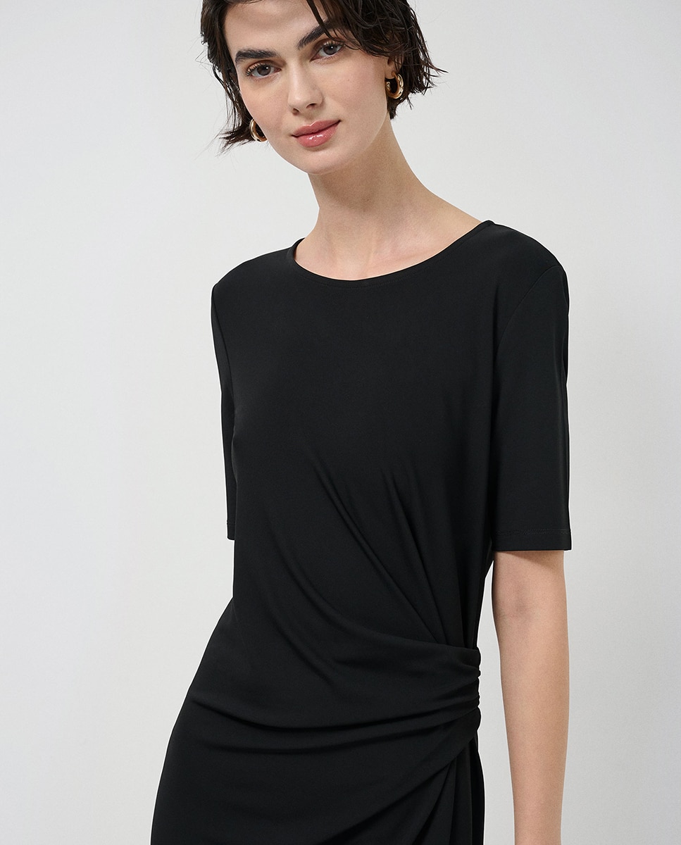Vestido Franzido de Malha com Manga Curta Preto-3