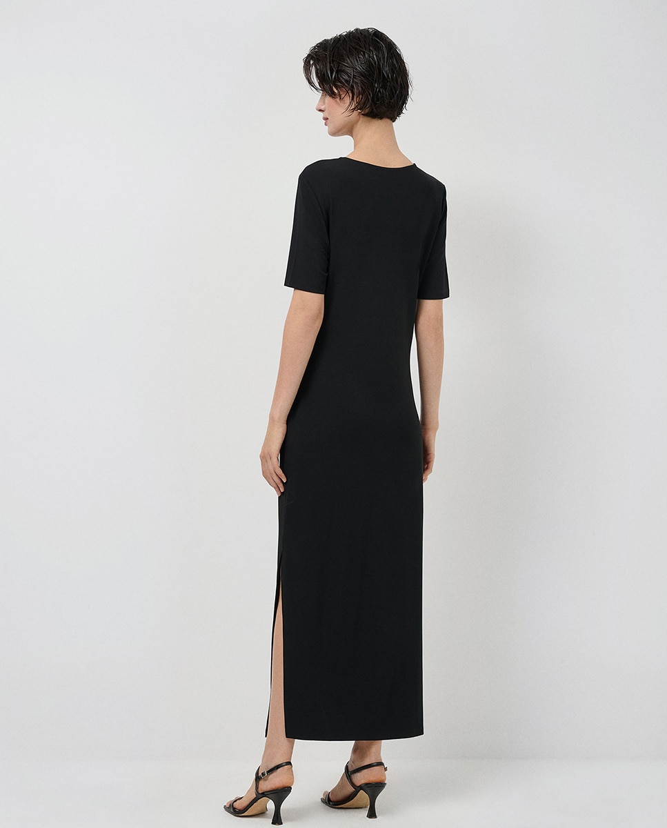 Vestido Franzido de Malha com Manga Curta Preto-4
