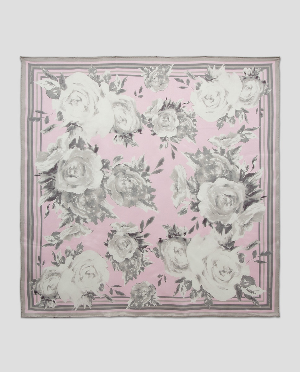 Imagem 0 de Lenço com Estampado Floral e em Seda