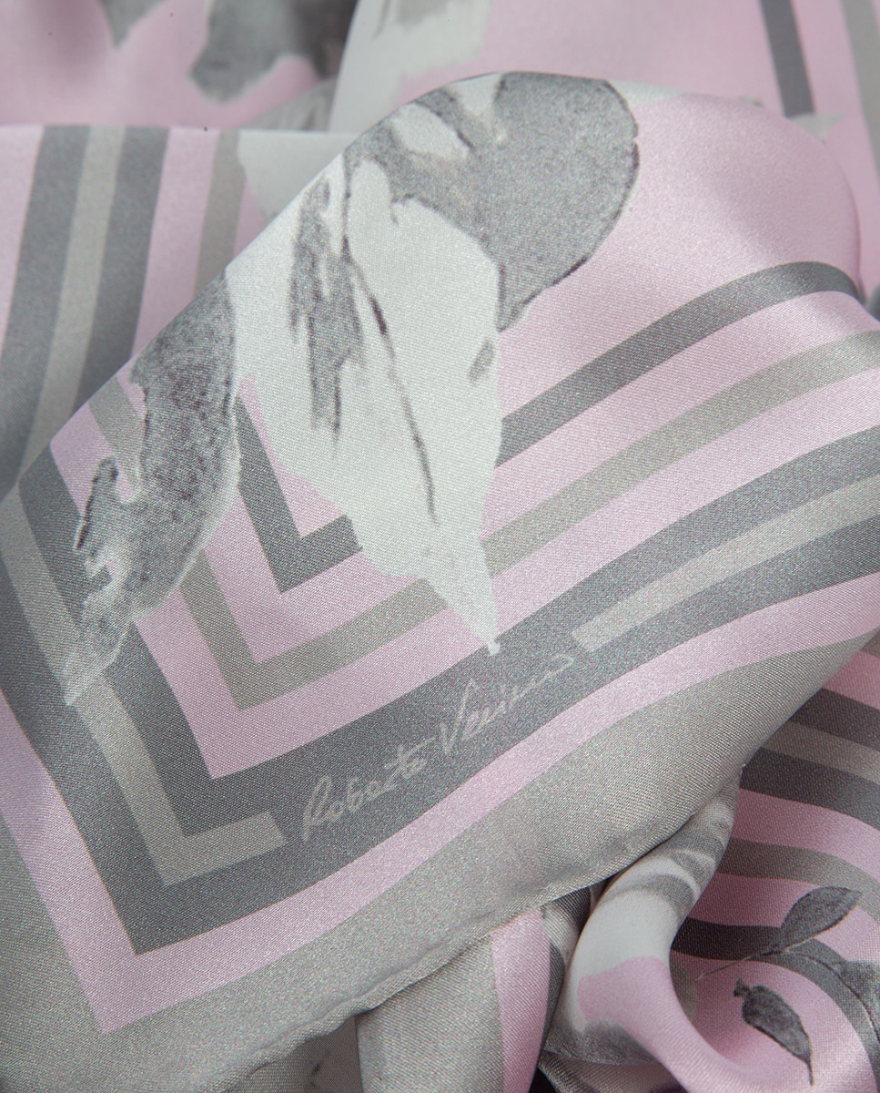 Lenço com Estampado Floral e em Seda Rosa-claro-2