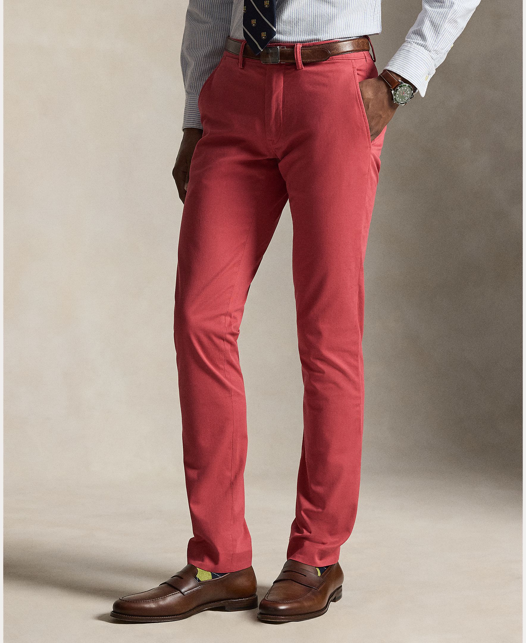 Calças Chino de Homem em Sarja Elástica Slim Fit Vermelho Intenso Mate-3