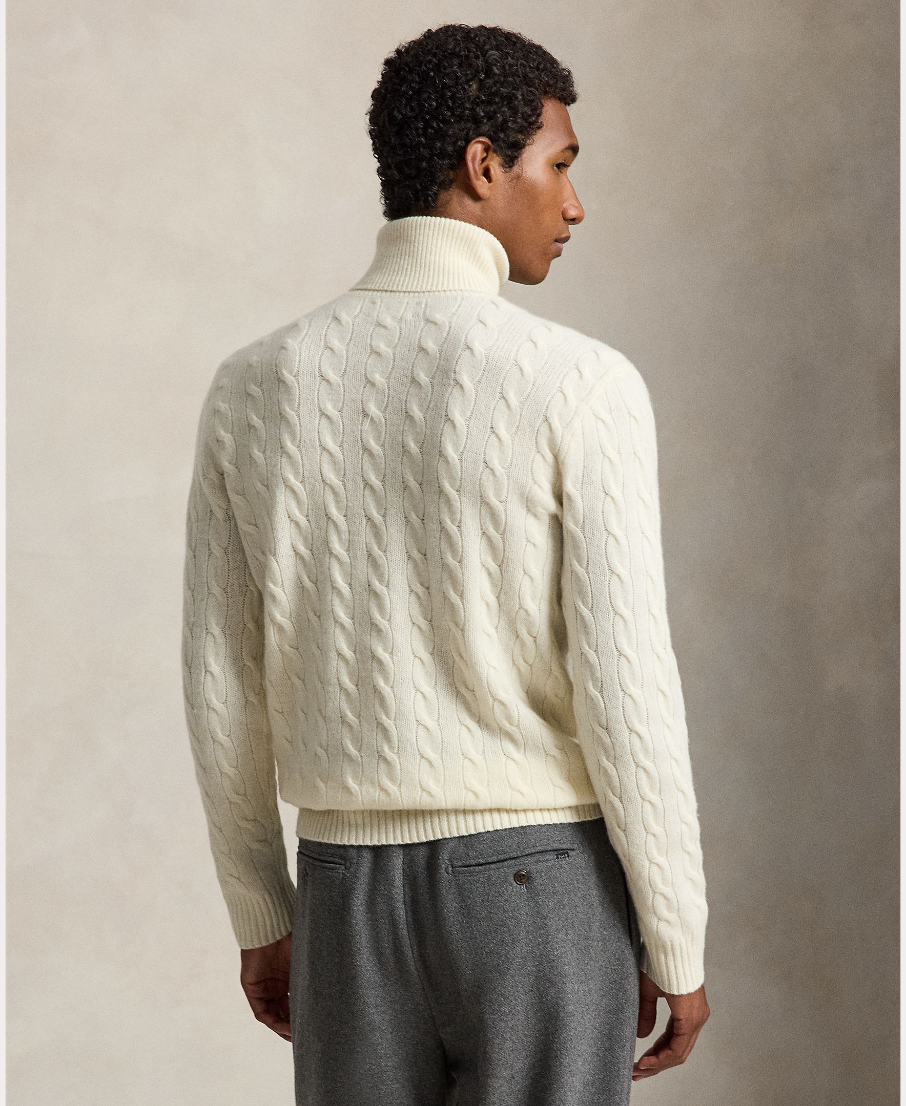 Jersey de hombre en punto de ochos con cuello vuelto - Polo Ralph Lauren - Crema Crema-3