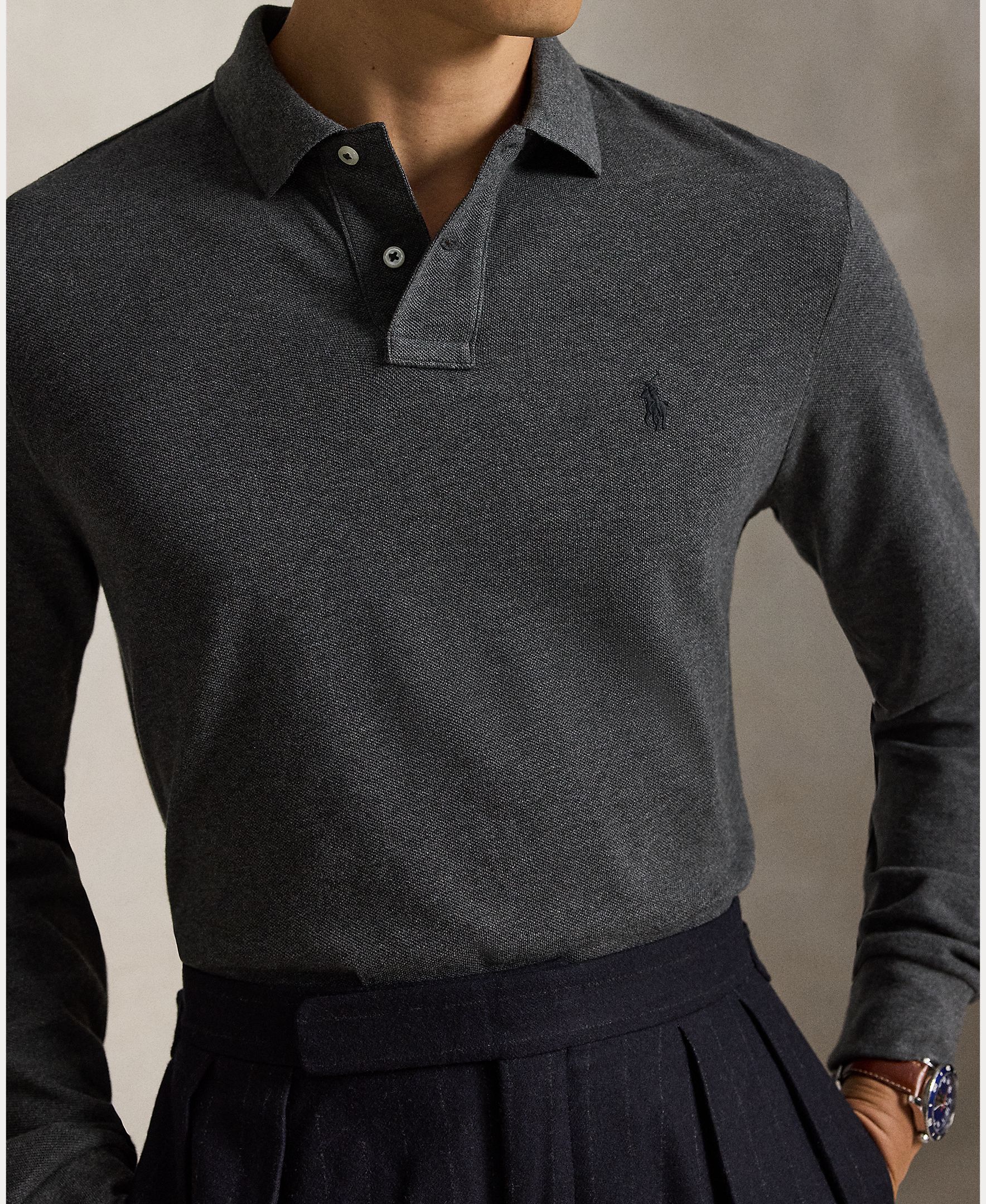 Polo Piqué Regular Fit com Manga Comprida Cinzento-escuro-4