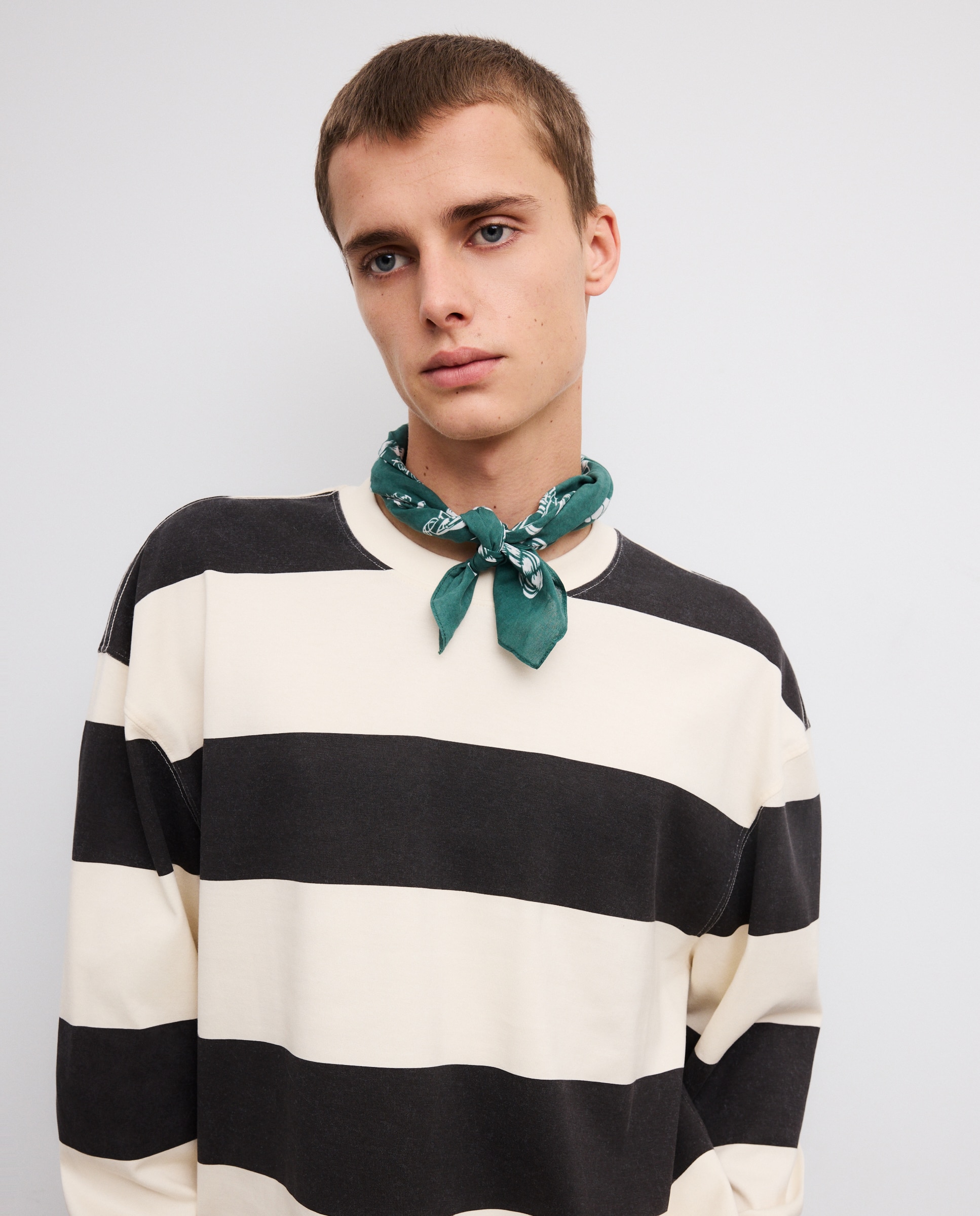 Camisola de Manga Comprida com Risca Cinzento-4