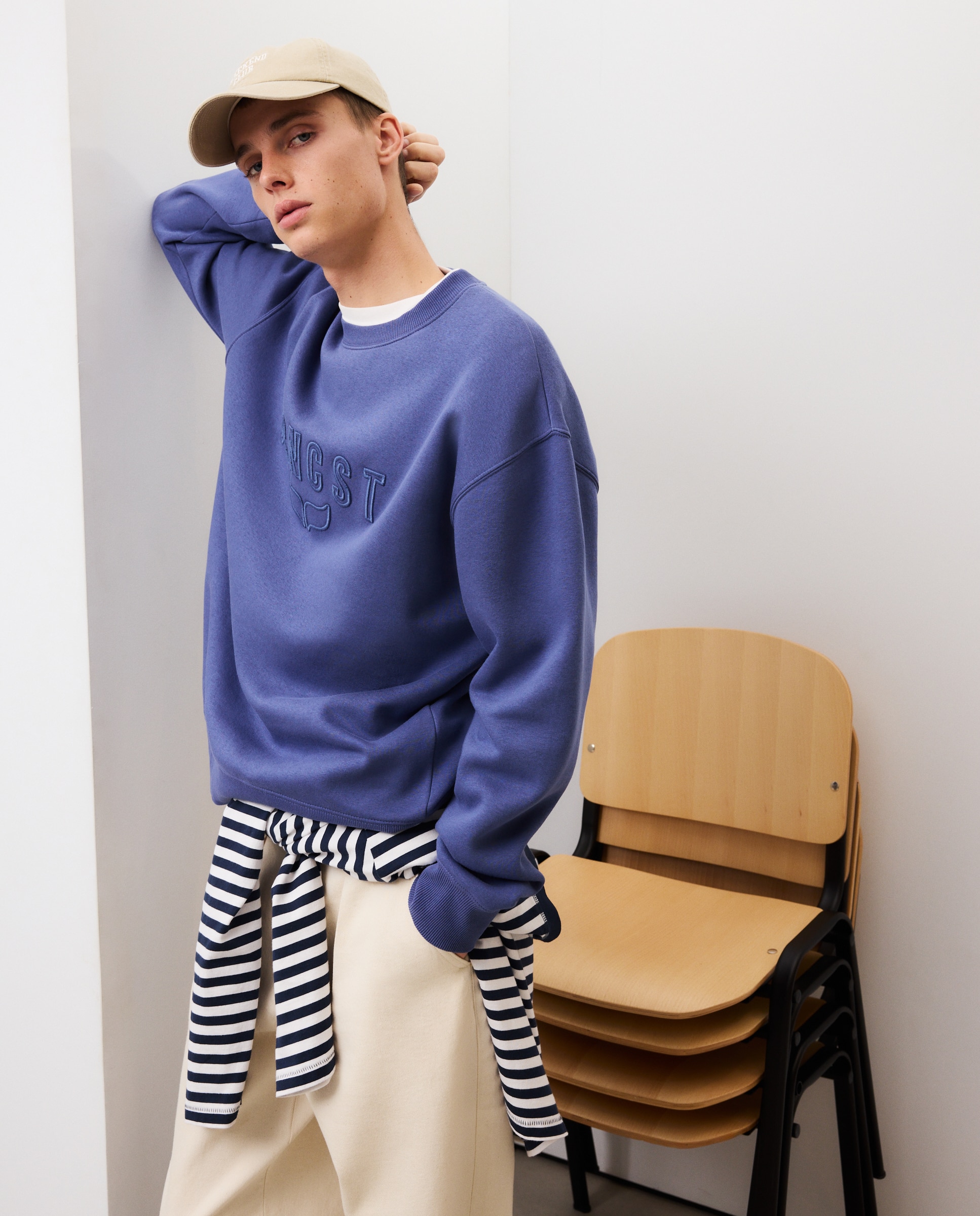 Imagem 0 de Sweatshirt com Decote Redondo