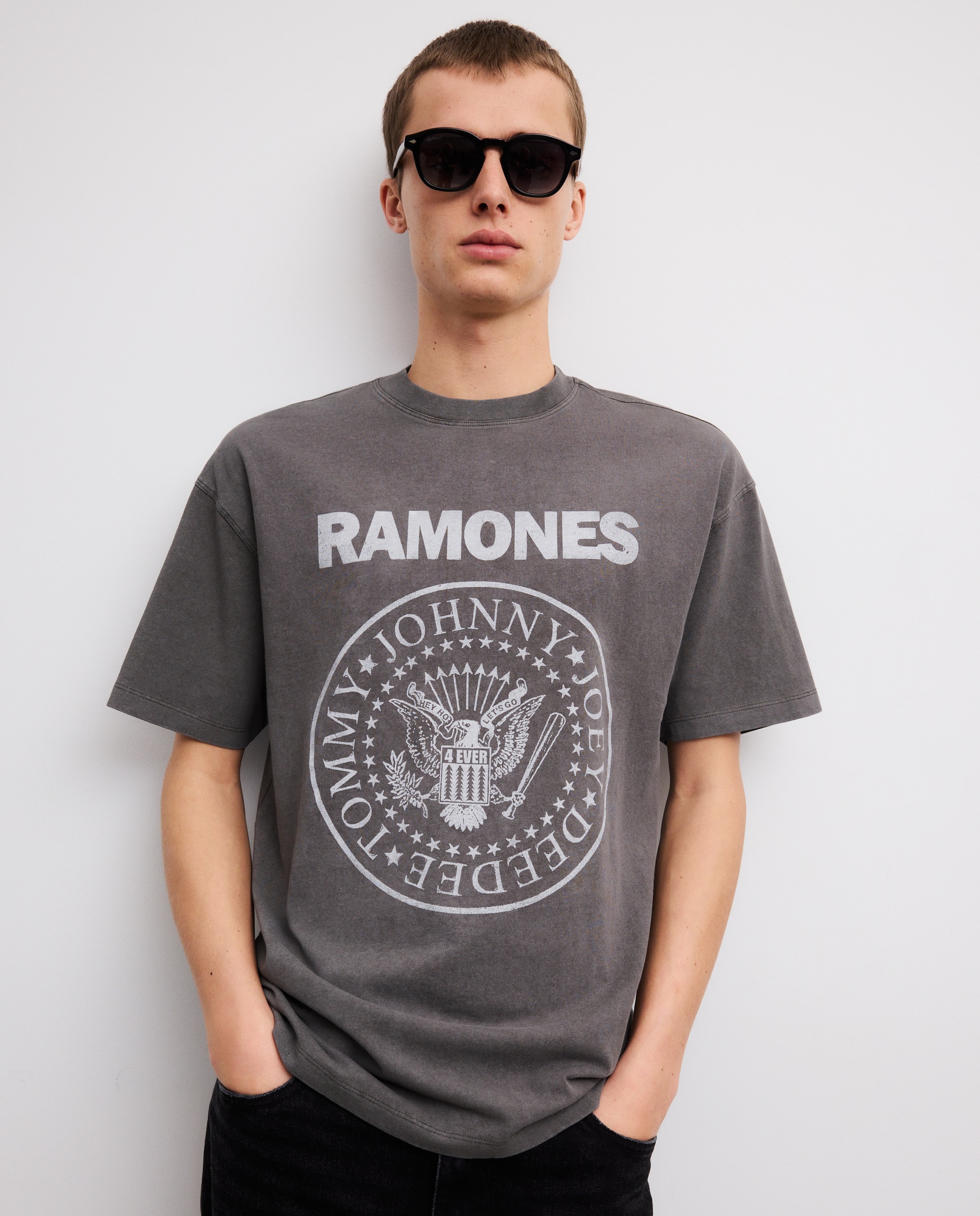 T-shirt de Manga Curta com Estampado de Música Ramones Verde-4