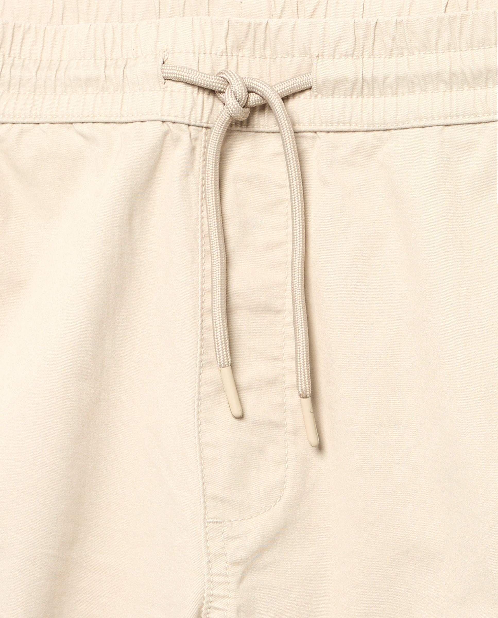 Imagen 5 de Pantalón de hombre multibolsillos con goma en el bajo. - Green Coast - Hielo Hielo