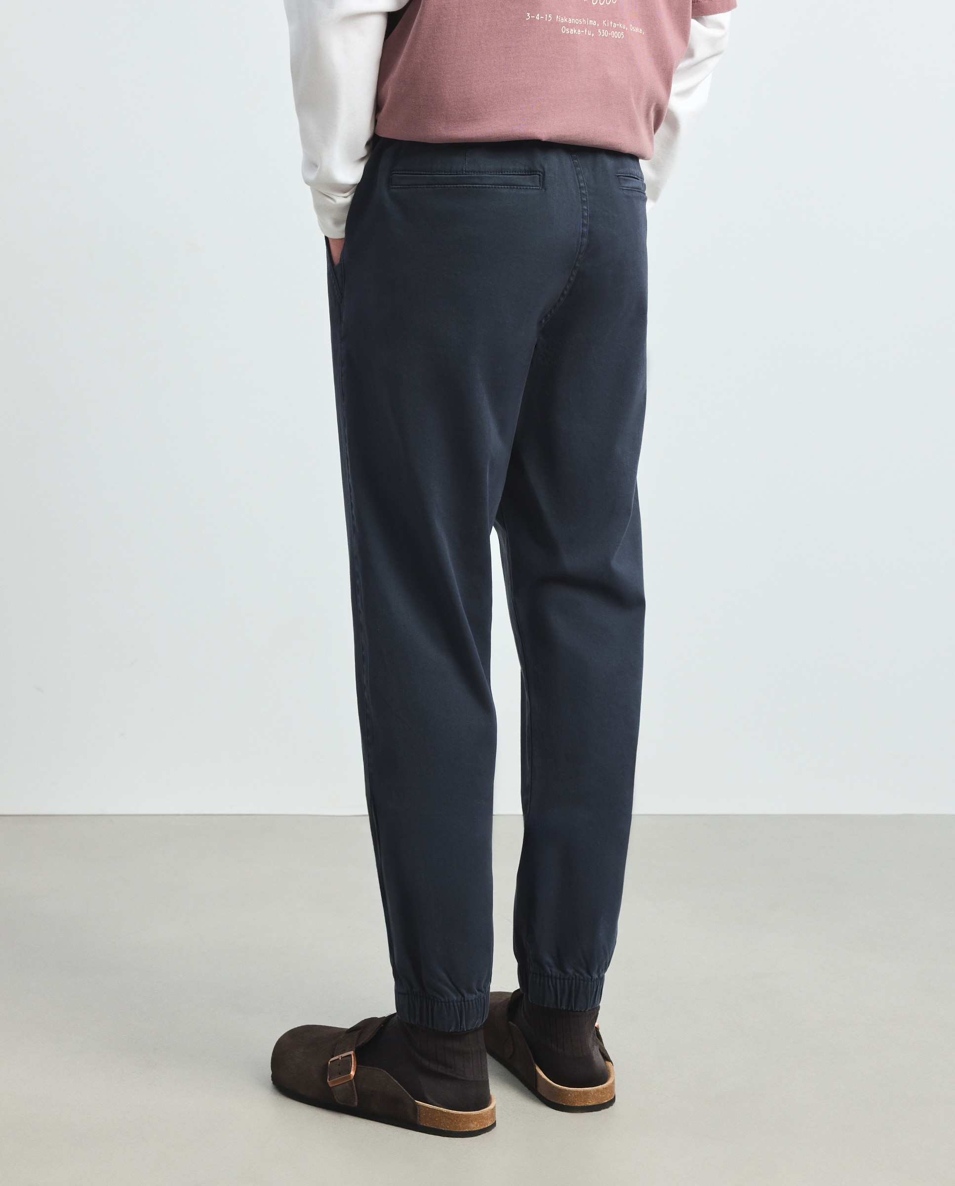 Pantalón de hombre tipo chino con goma en el bajo - Green Coast - Azul marino Azul marino-3