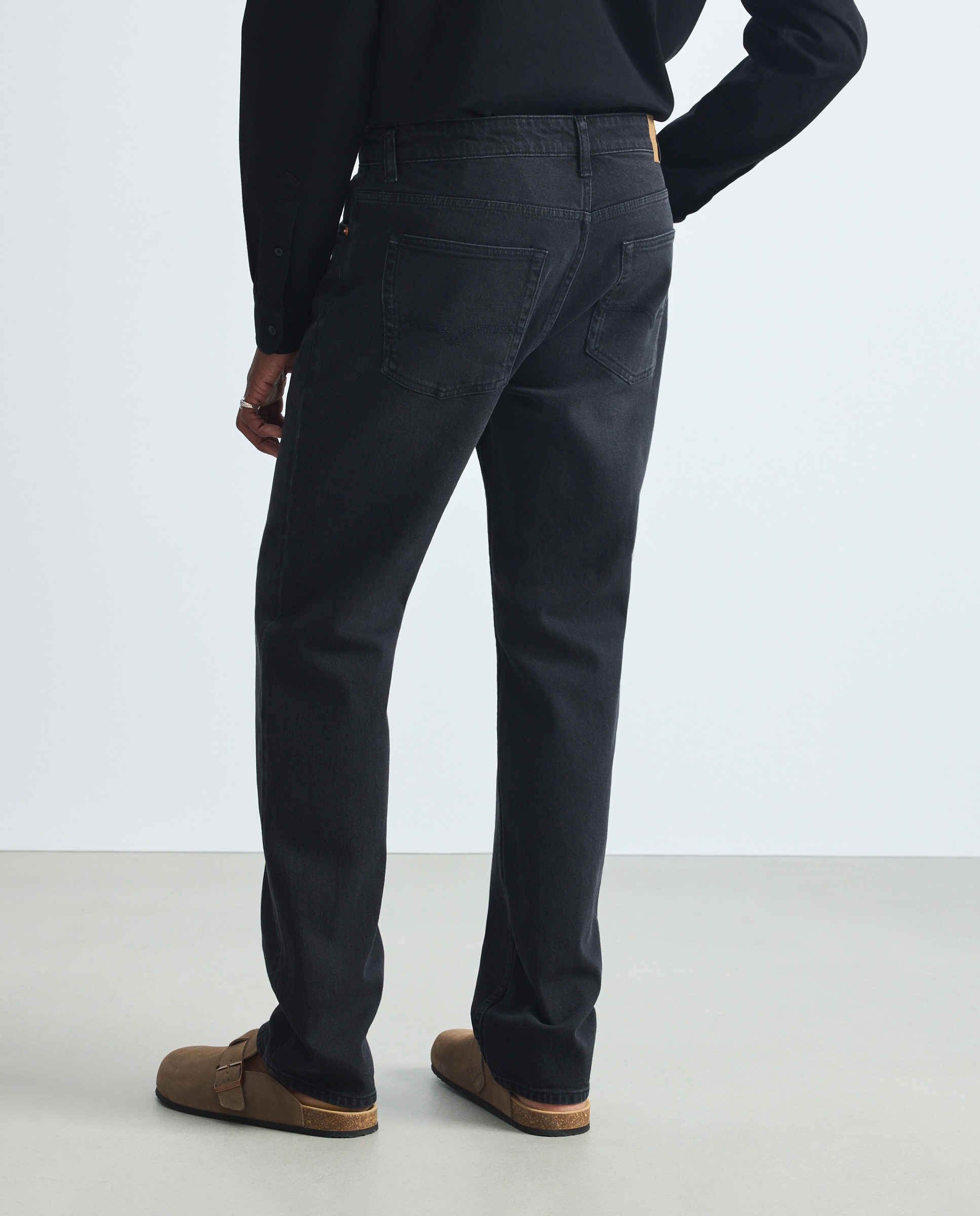 Imagen 3 de Pantalón vaquero regular de hombre. - Green Coast - Negro intenso Negro intenso