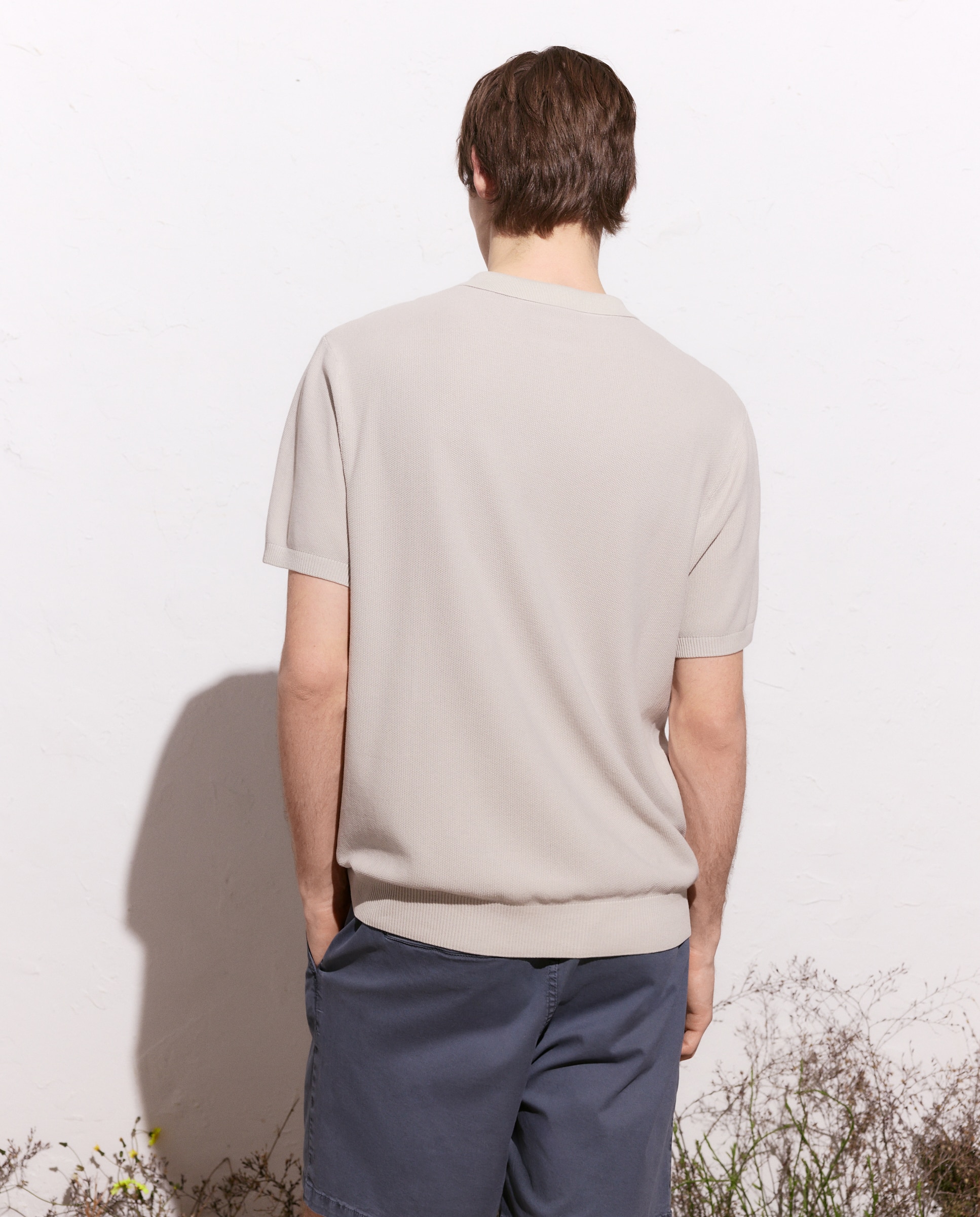 Polo de Tricot Garment Dye com Manga Curta Gelo-3