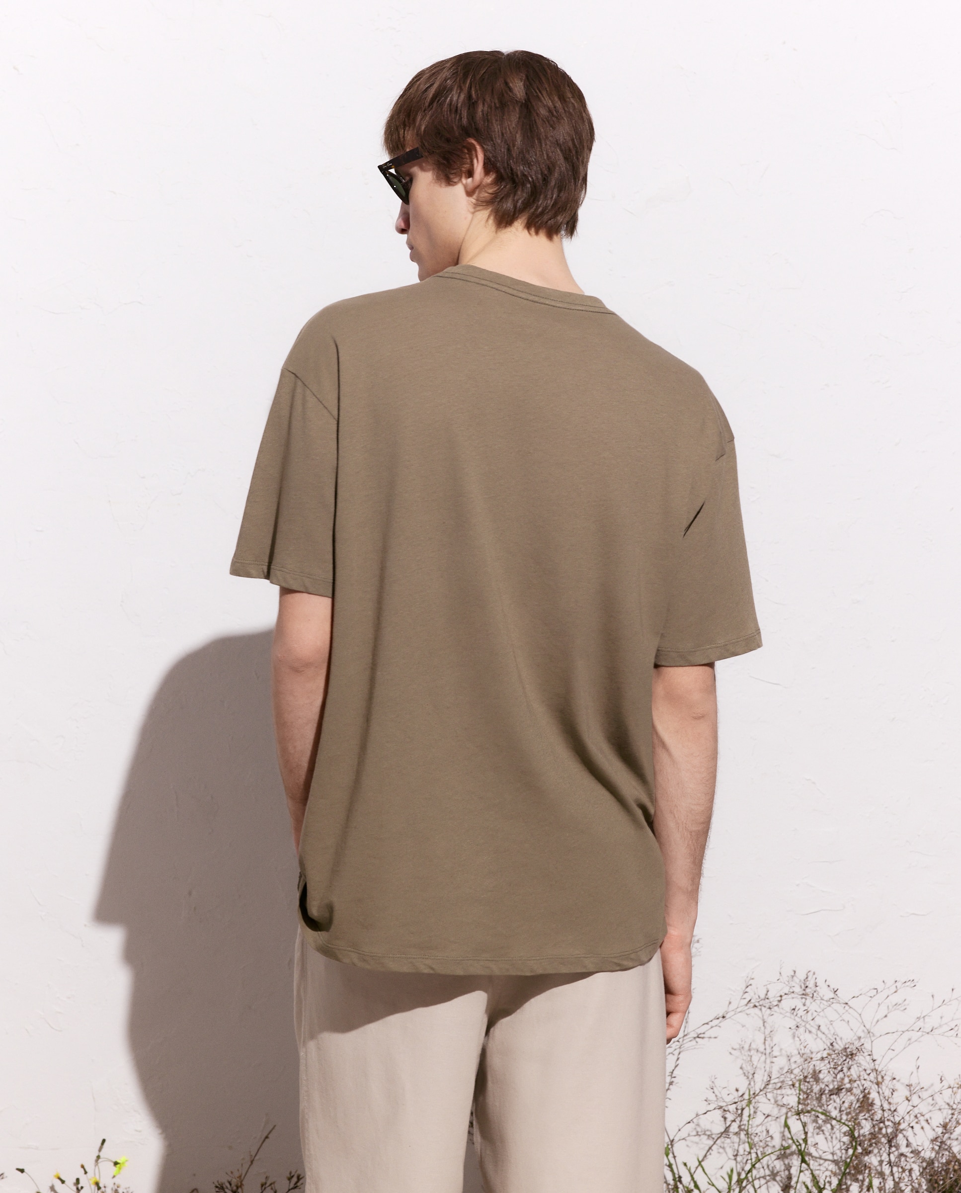 T-shirt Rústica de Linho Vison Claro-3