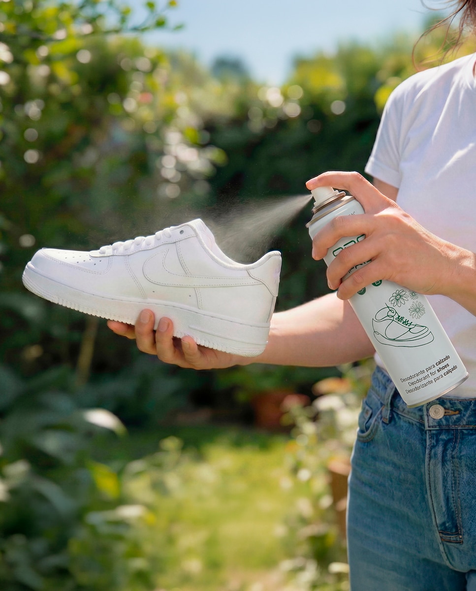 Imagen 3 de Desodorante para Calzado ODOR FREE IGNYTEN - Rosa Rosa