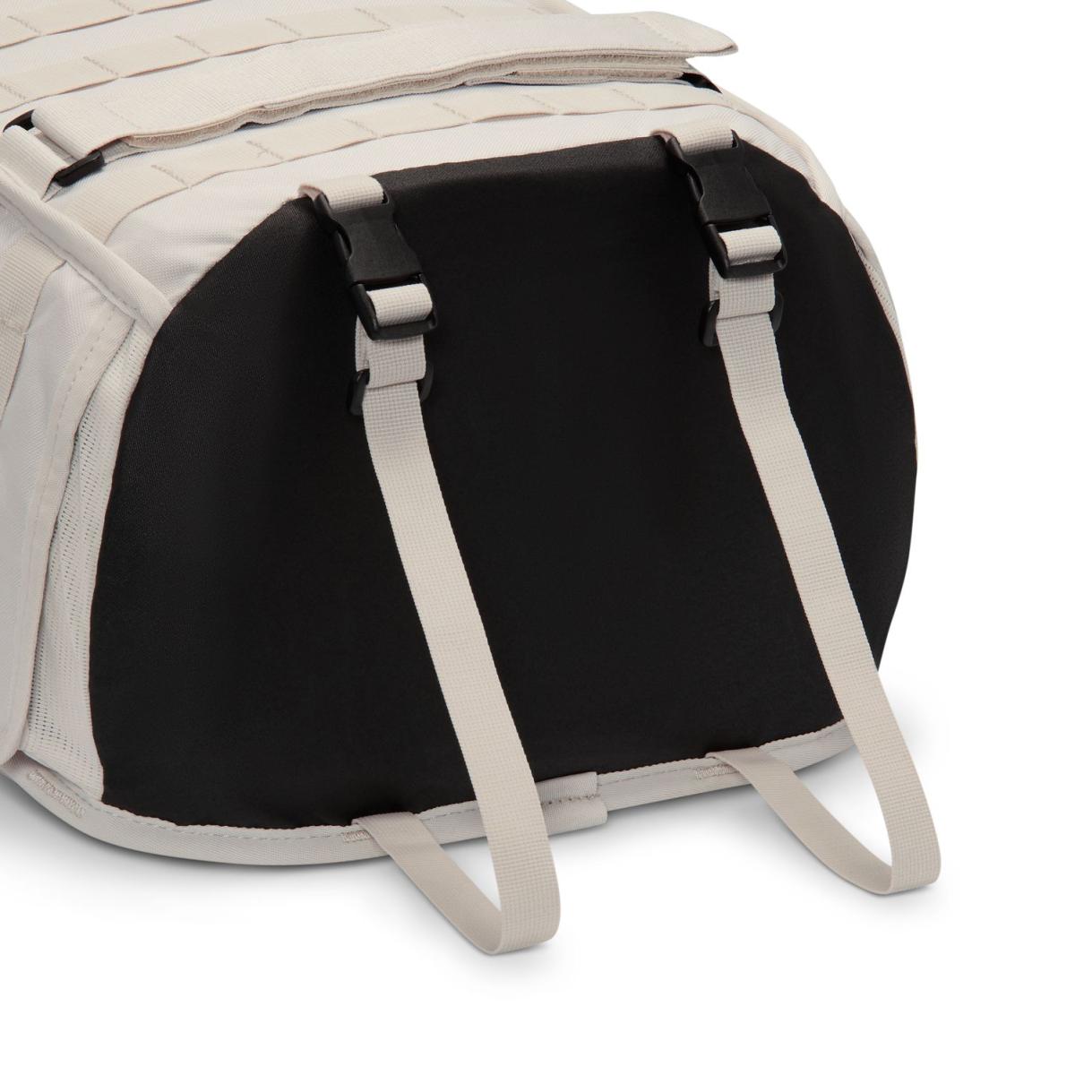 Mochila desportiva Sportswear RPM Nike Branco Osso-5