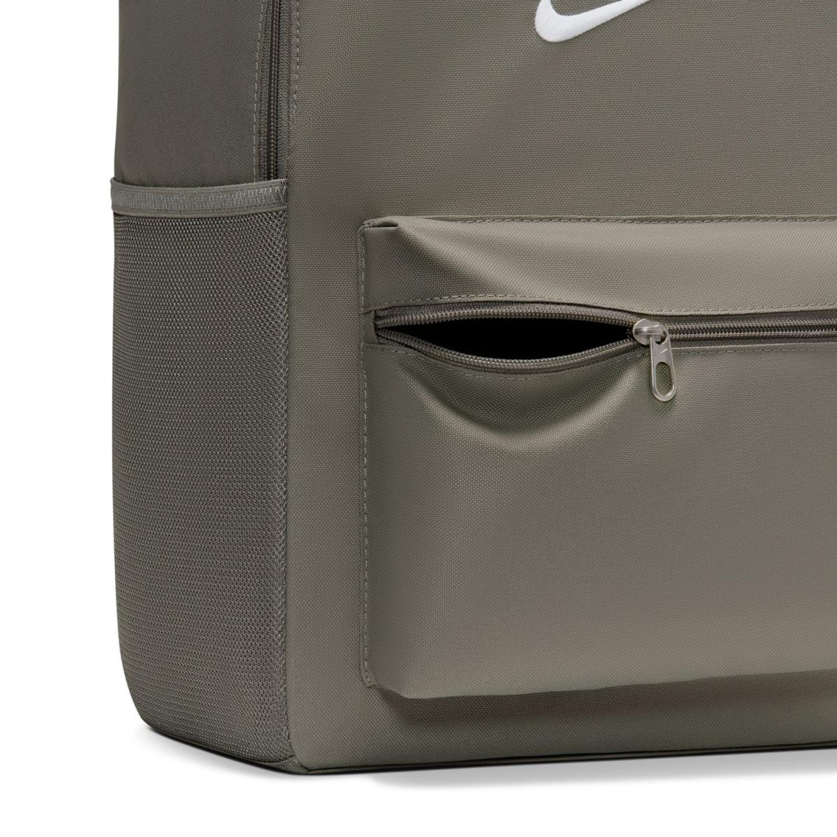 Mochila desportiva Adulto Heritage Nike Verde-militar-5