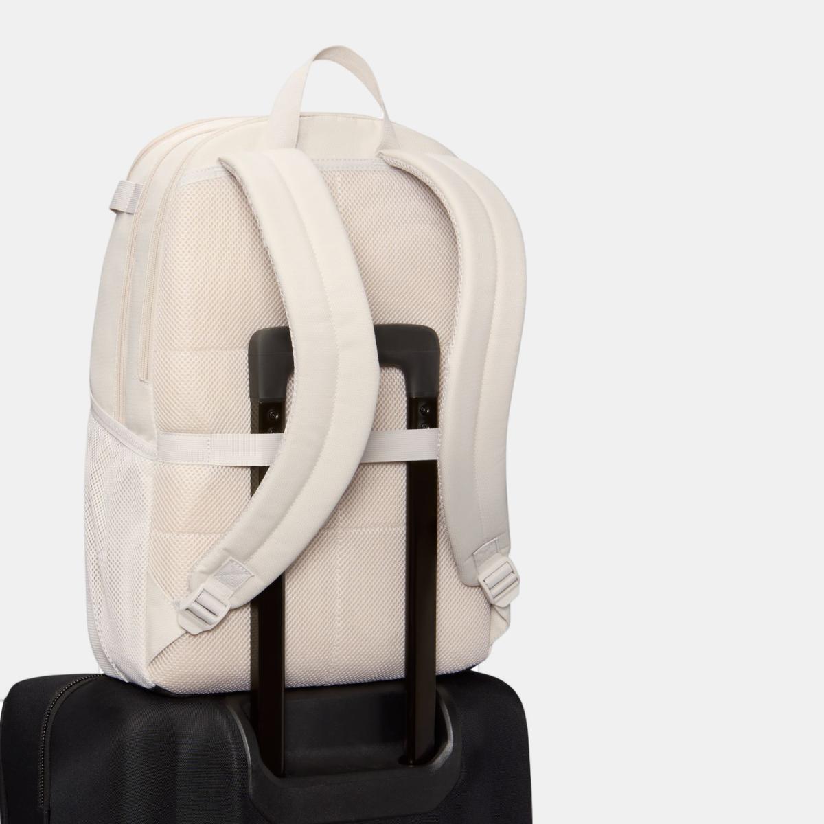 Mochila desportiva Brasilia Nike Branco Osso-5