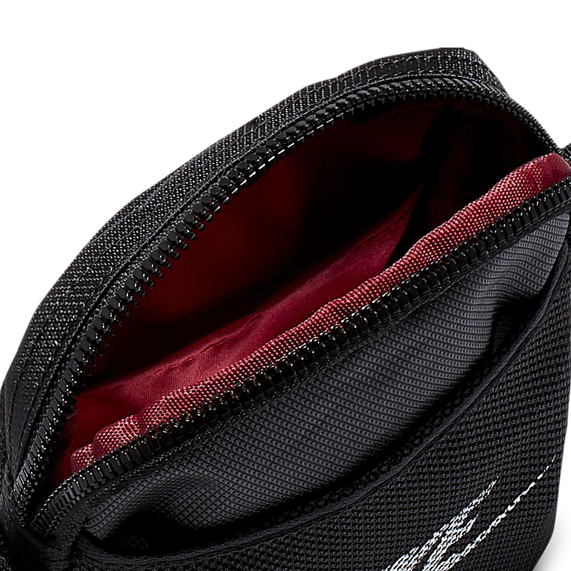 Mala desportiva Heritage Crossbody Preto-3
