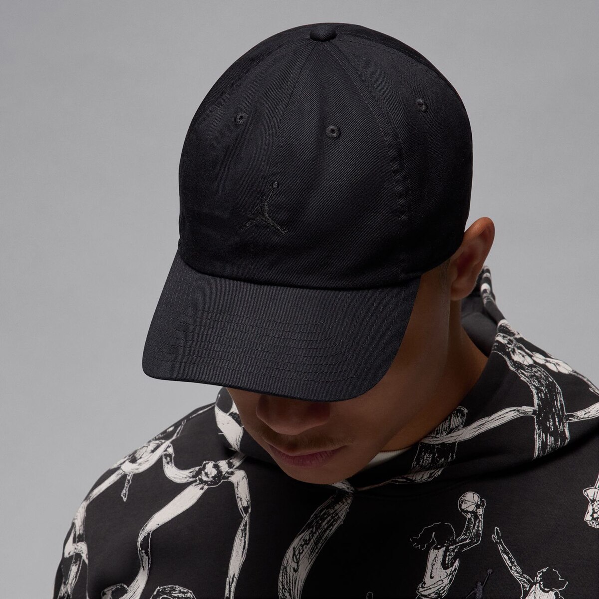 Oferta de El Corte Ingles ES - gorra en Undealed España