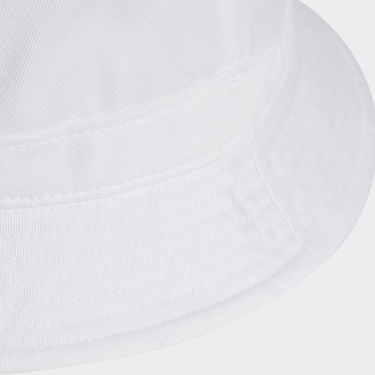 Imagen 3 de Gorro Adicolor Trefoil Bucket Adidas - Blanco Blanco