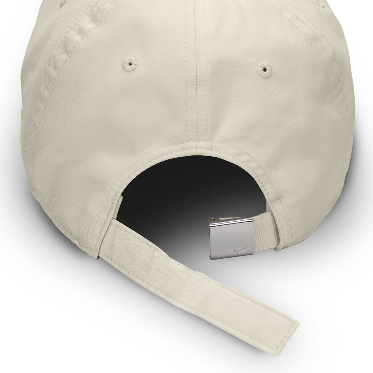 Boné sem Estrutura Dri-FIT Club Branco-4