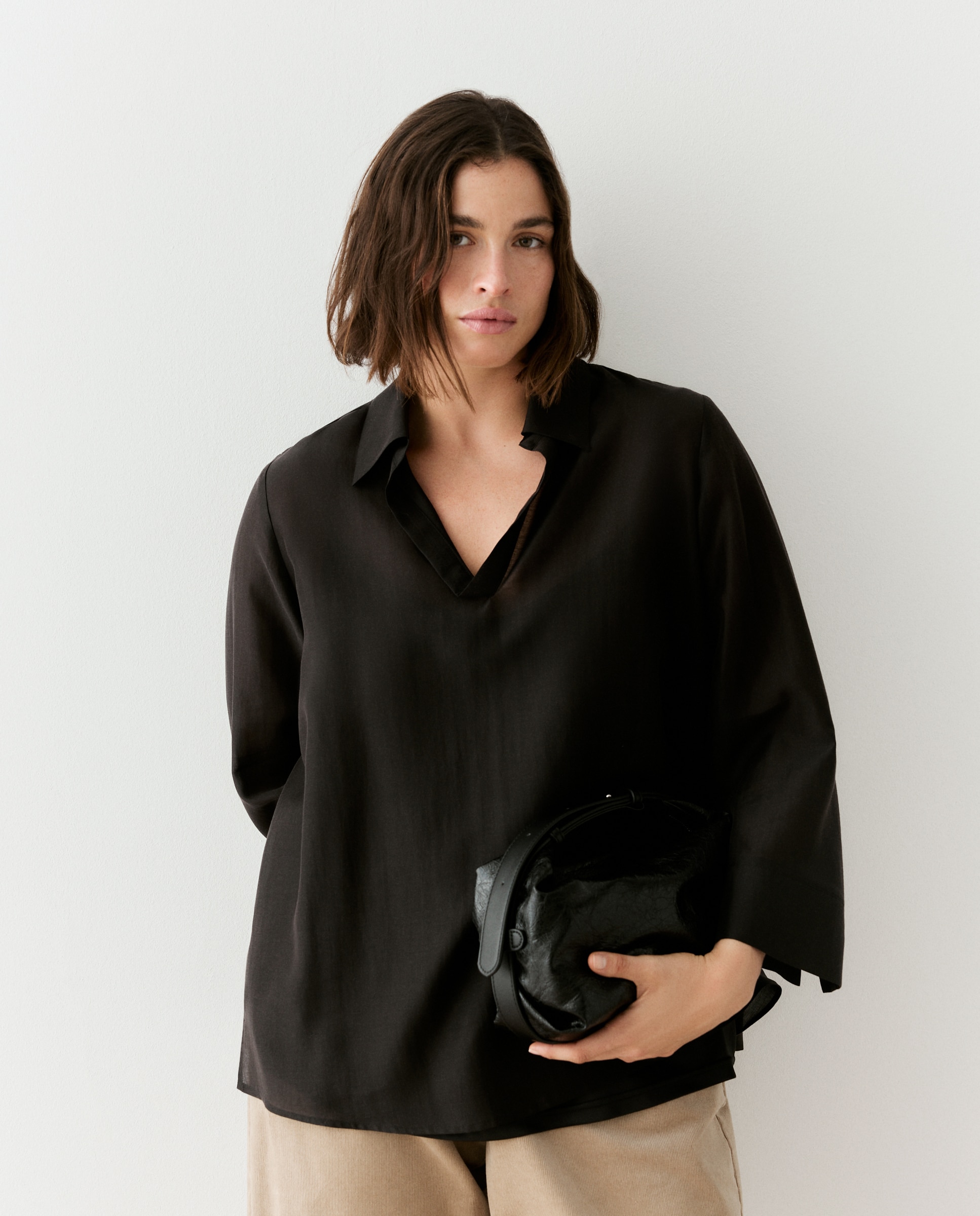 Imagem 1 de Blusa com Decote Arredondado