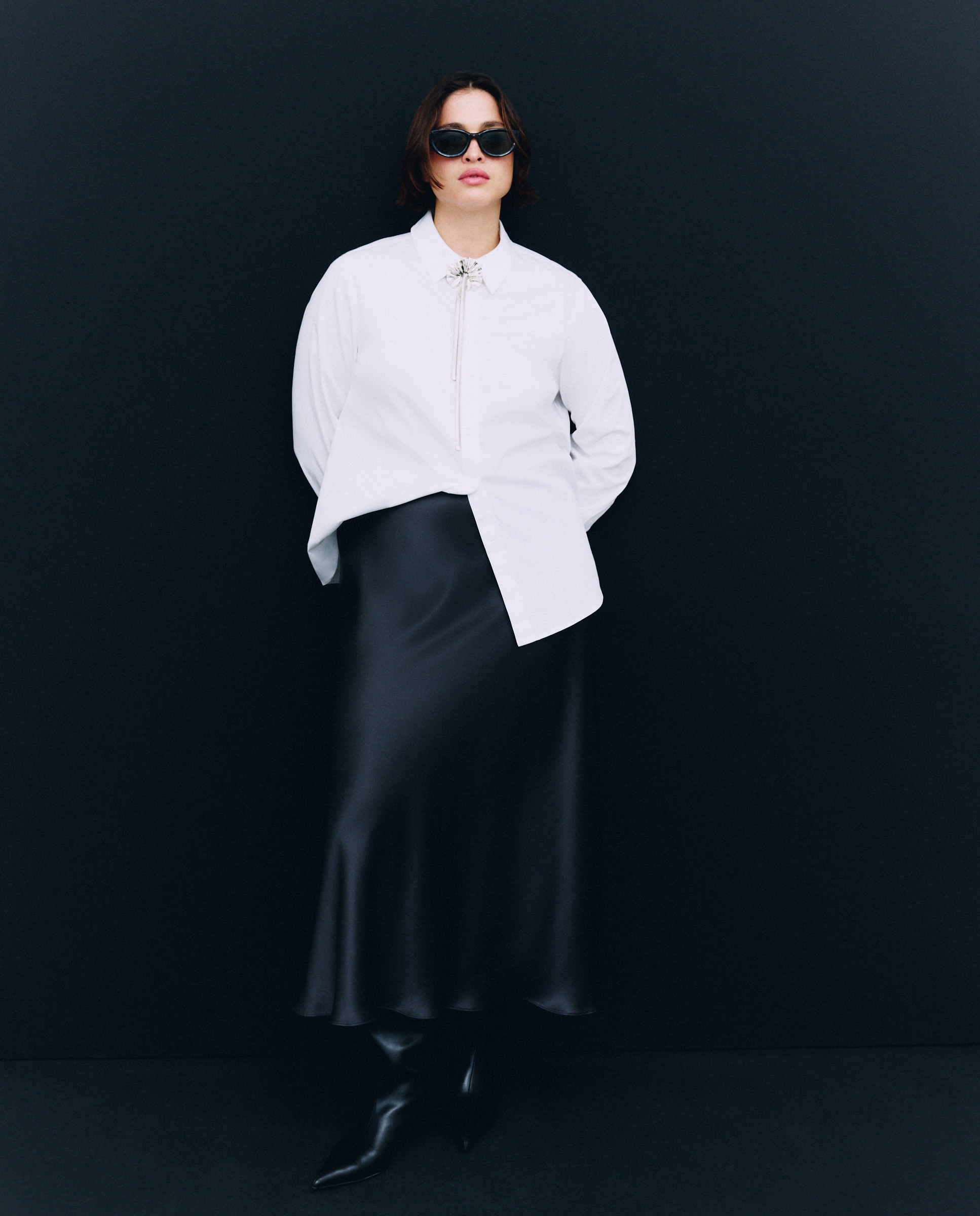 Saia Comprida Acetinada Preto-1