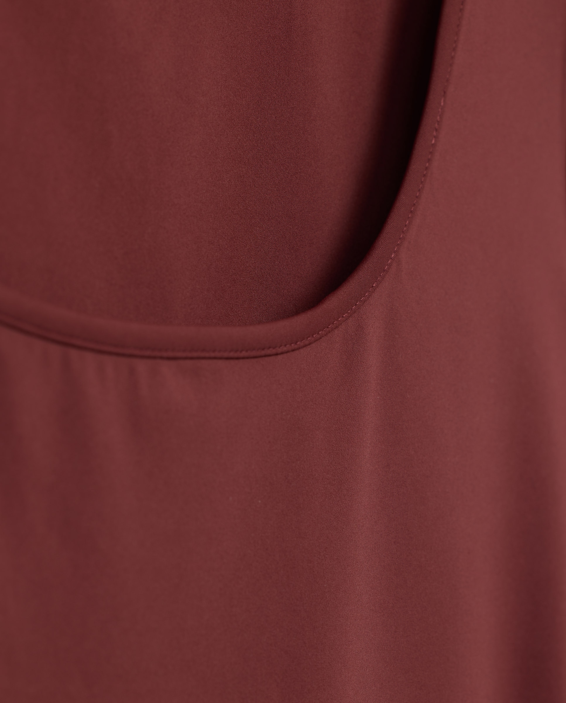 T-shirt Cred sem Mangas Bordeaux-5