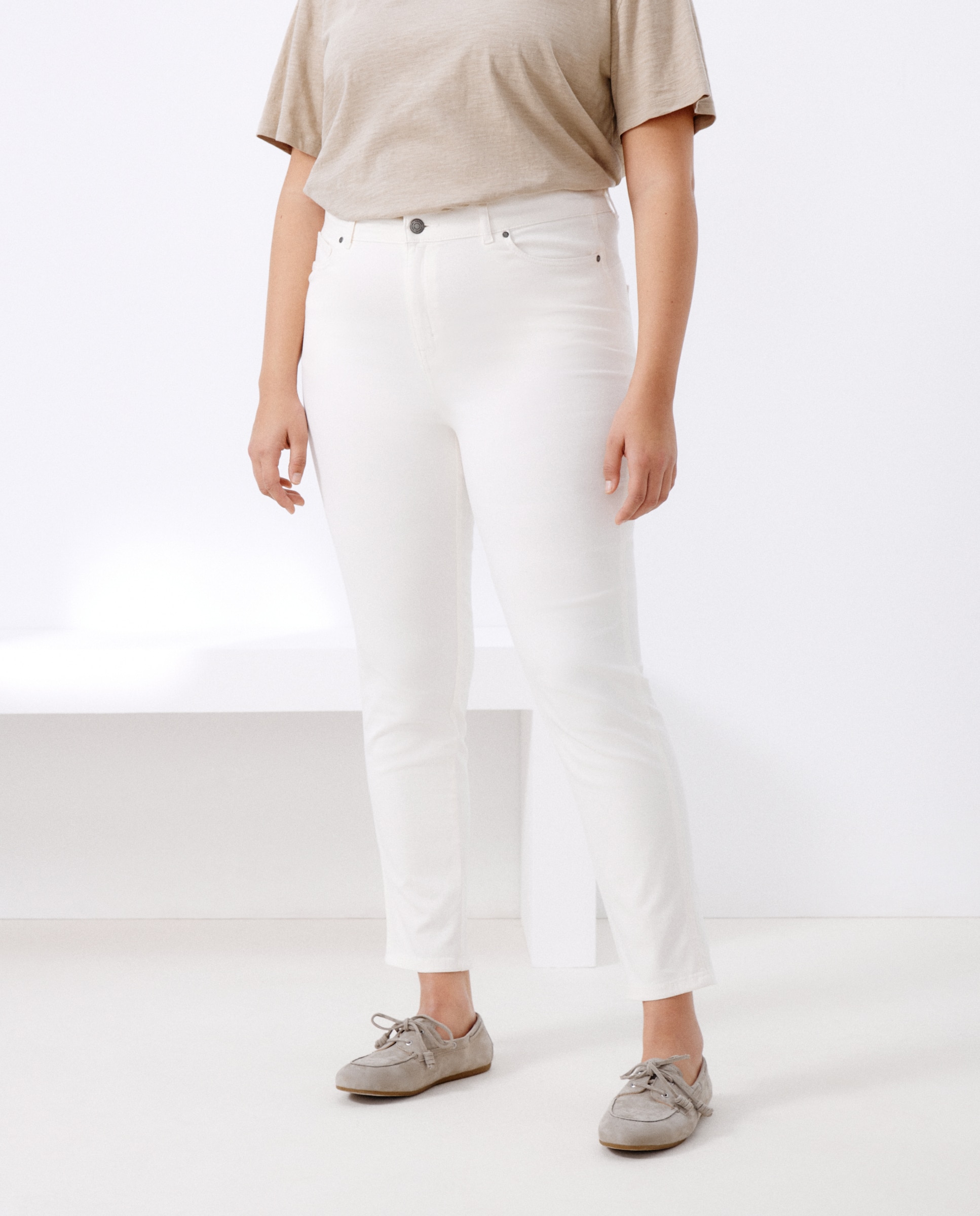 Jeans Ashley Push-Up 120 Cru-2