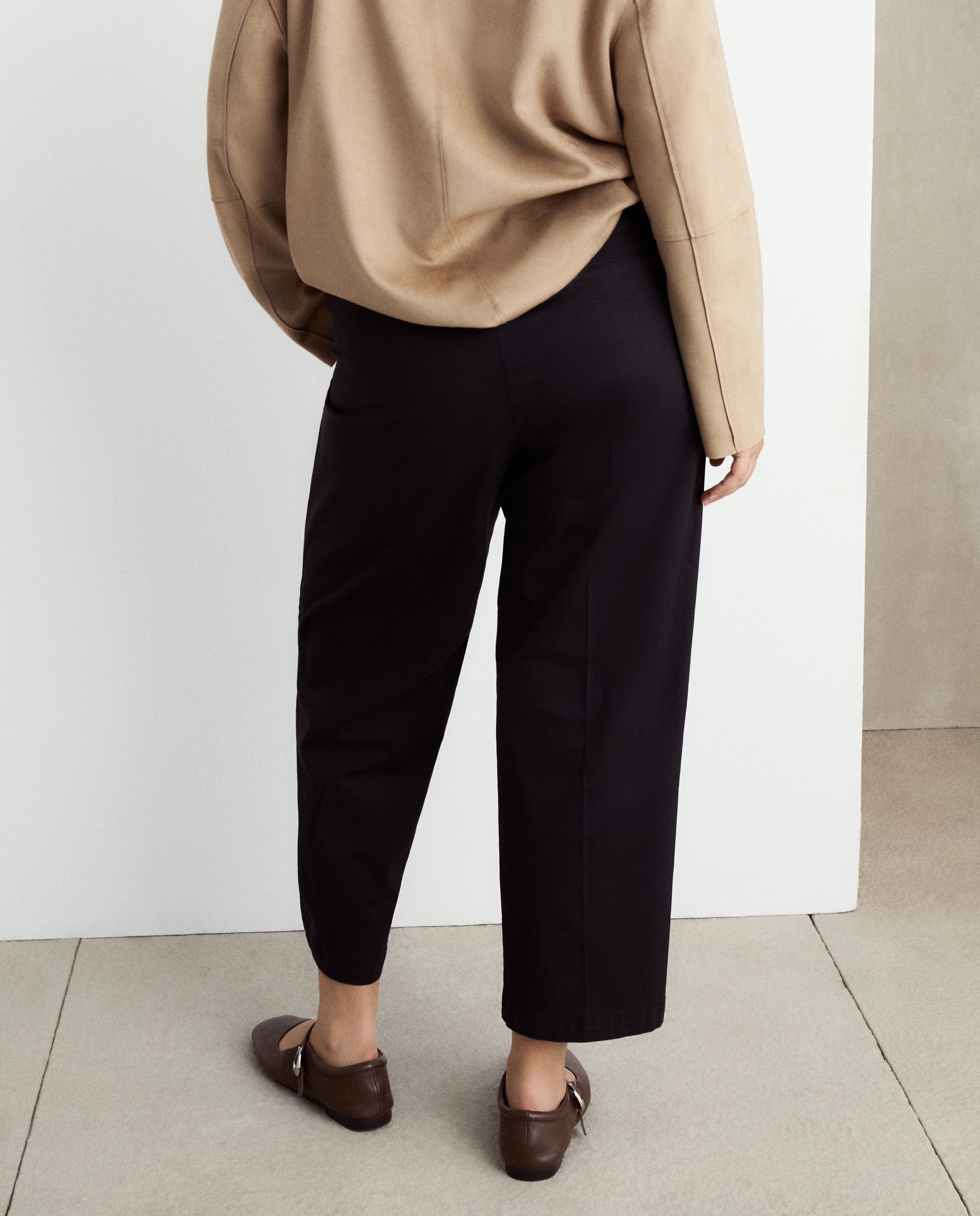 Calças Regular de Algodão com Elástico Preto-4