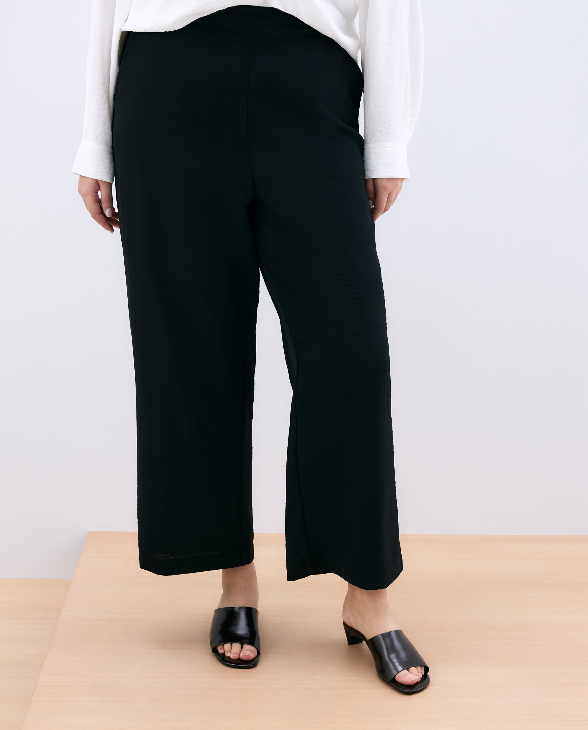 Pantalón de mujer fluido airflow - Couchel - 520 Kaki Negro-2