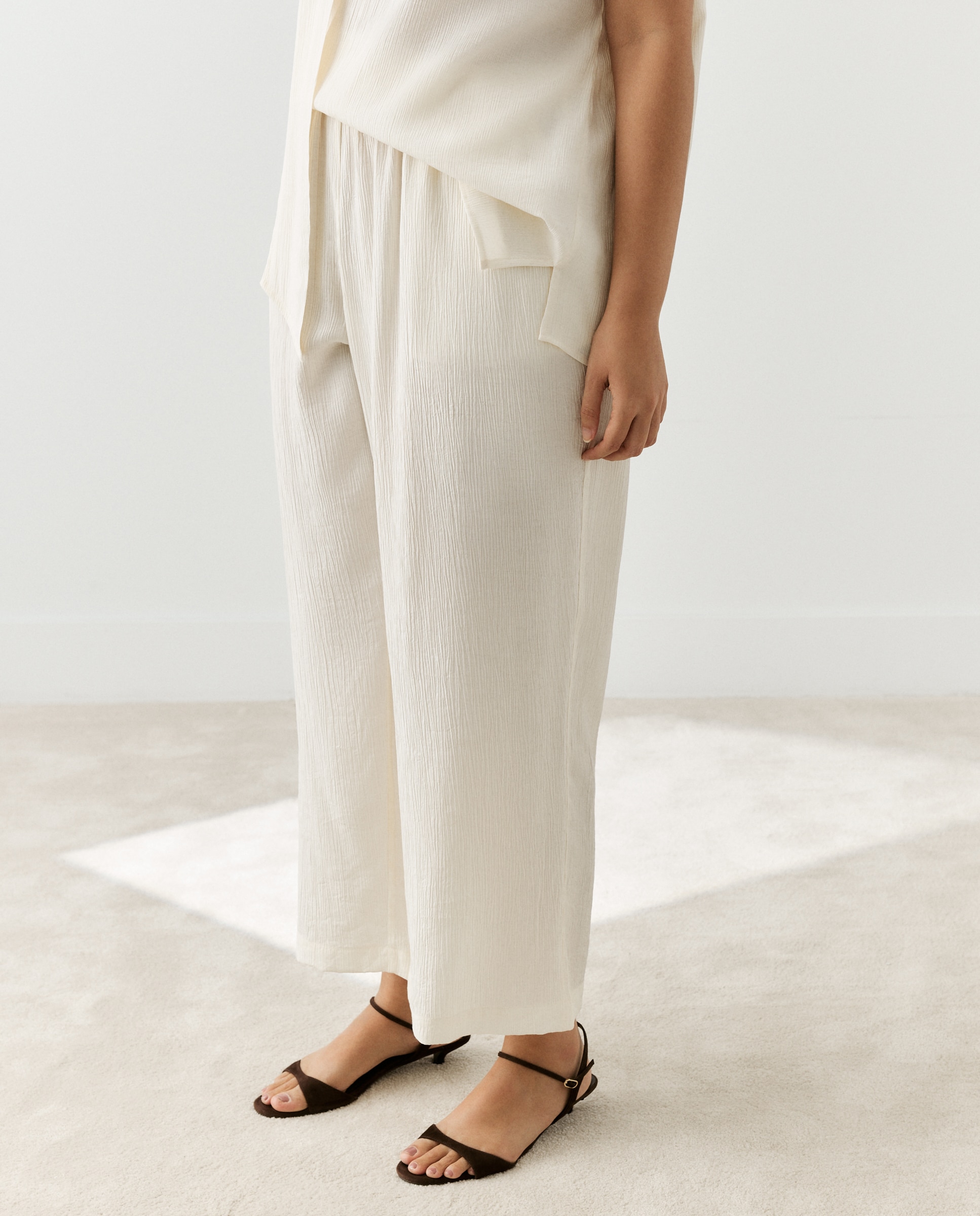 Pantalón fluido de mujer efecto arrugado - Couchel - Blanco roto Blanco roto-2