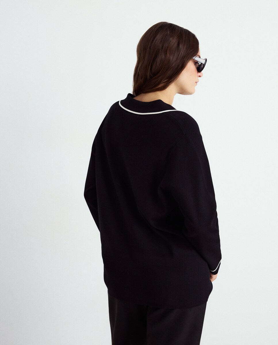 Casaco de Malha com Detalhe de Vivos Preto-3