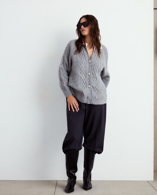 Imagem 0 de Cardigan de Poliéster Liso