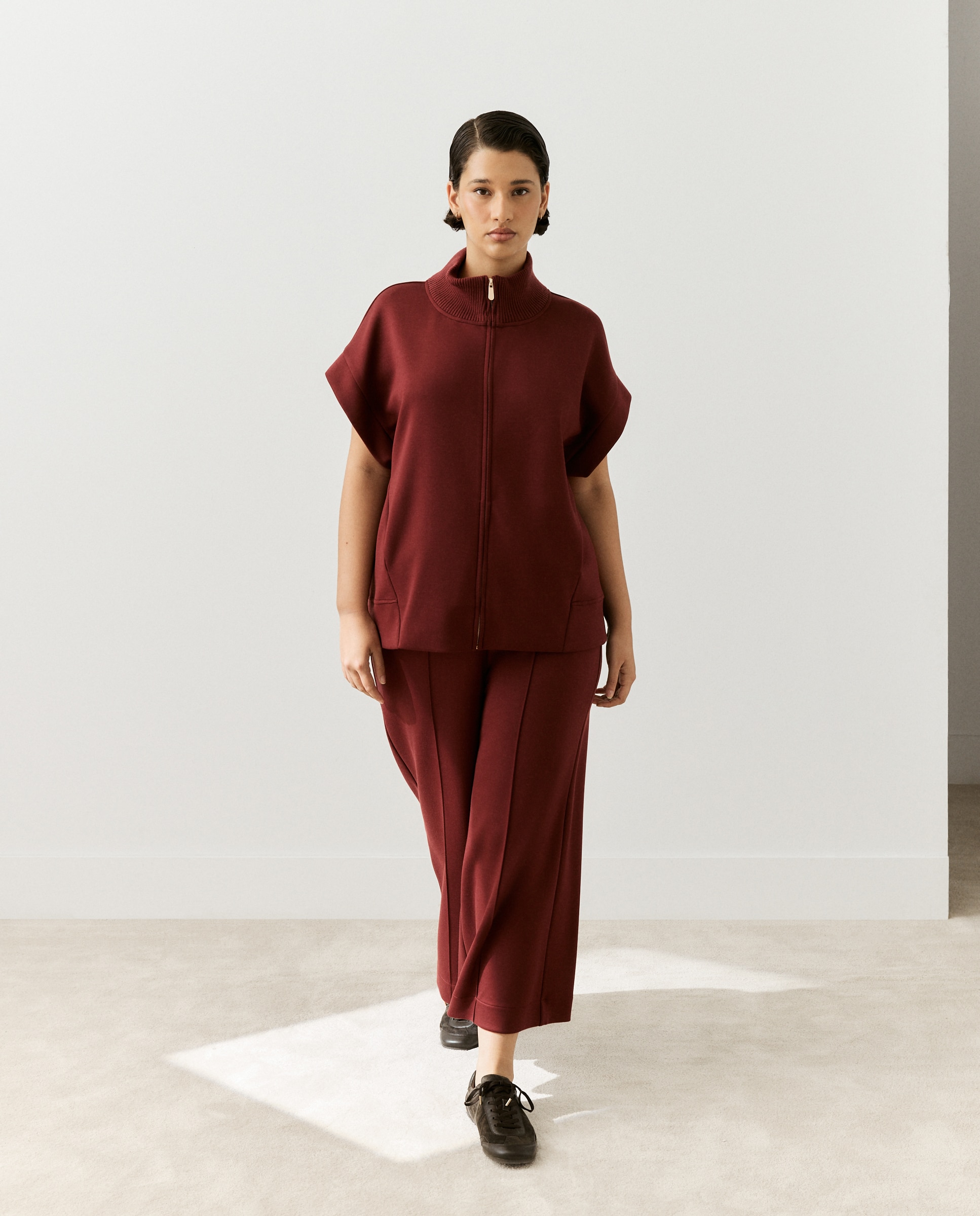 Pantalón recto liso de mujer - Couchel - Burdeos Burdeos-1