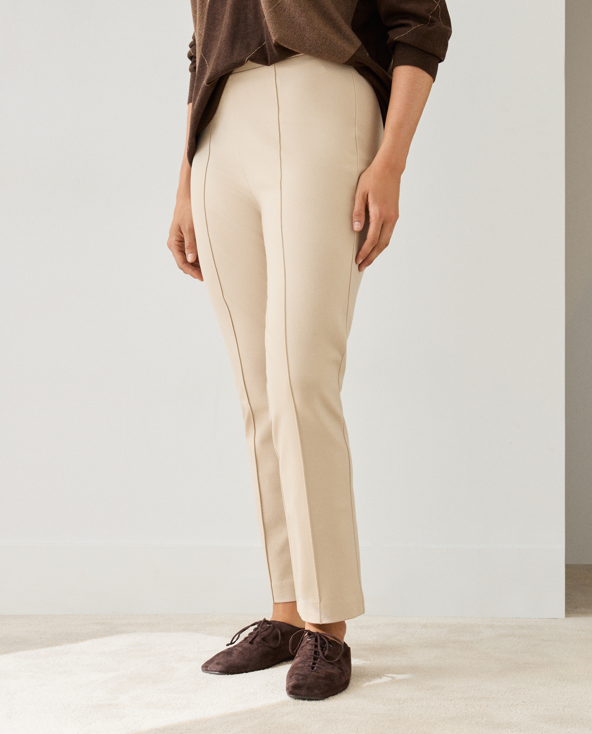 Imagen 2 de Pantalón punto roma básico - Couchel - Beige Beige