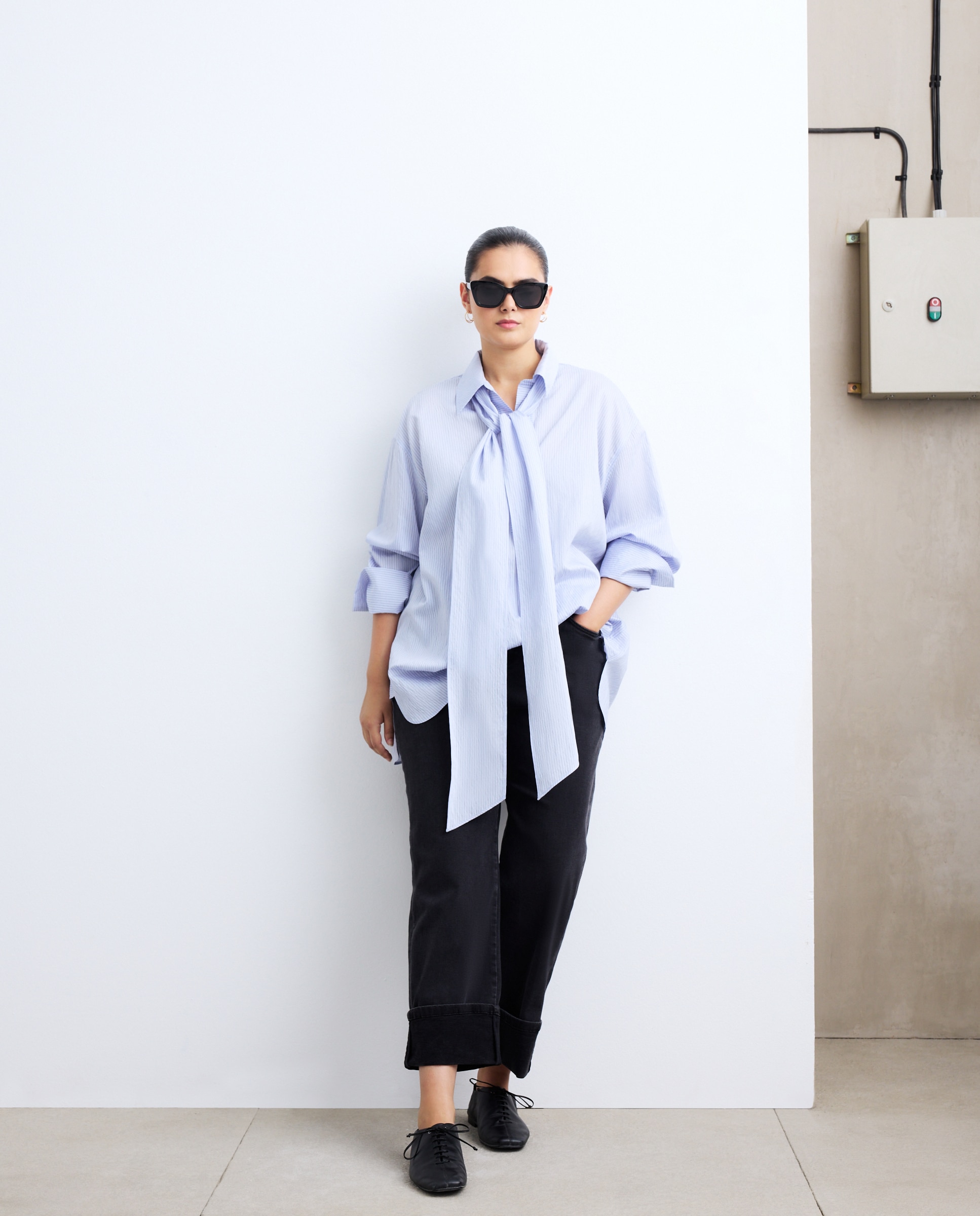 Blusa às Riscas com Laço Desmontável Azul-1