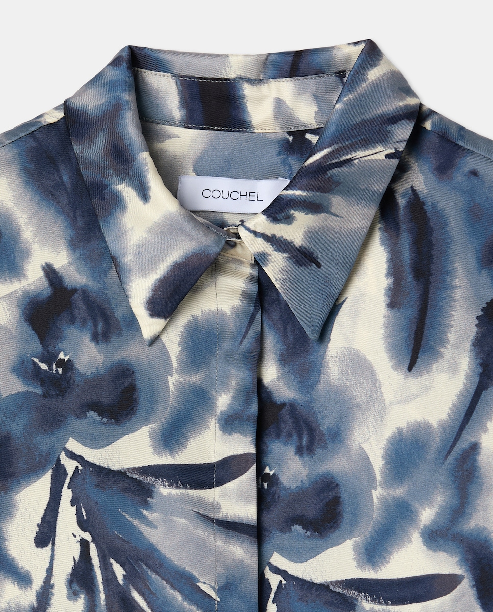 Blusa Acetinada com Estampado Floral Azul-6