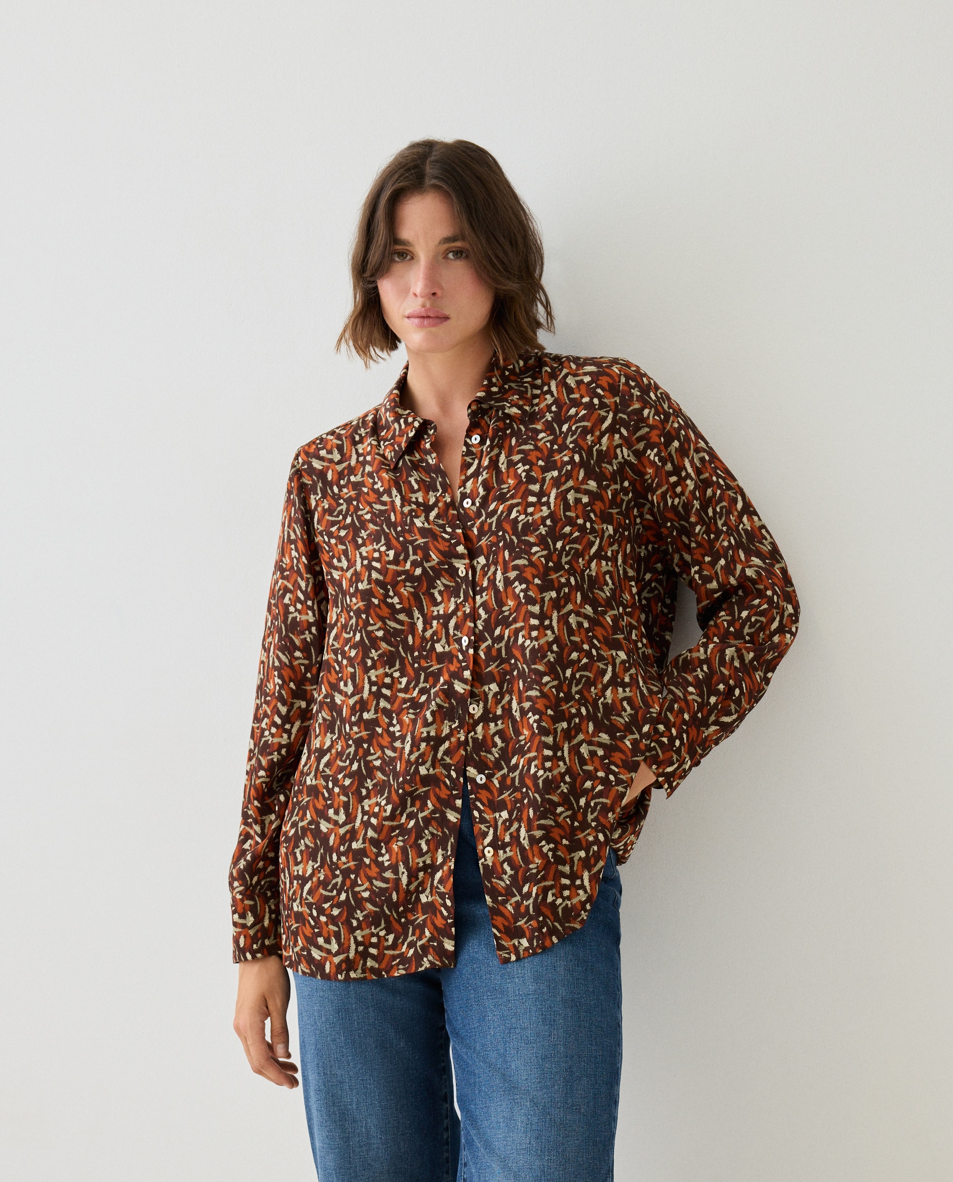 Blusa de mujer con estampado y drapeado - Couchel - Marrón Marrón-1