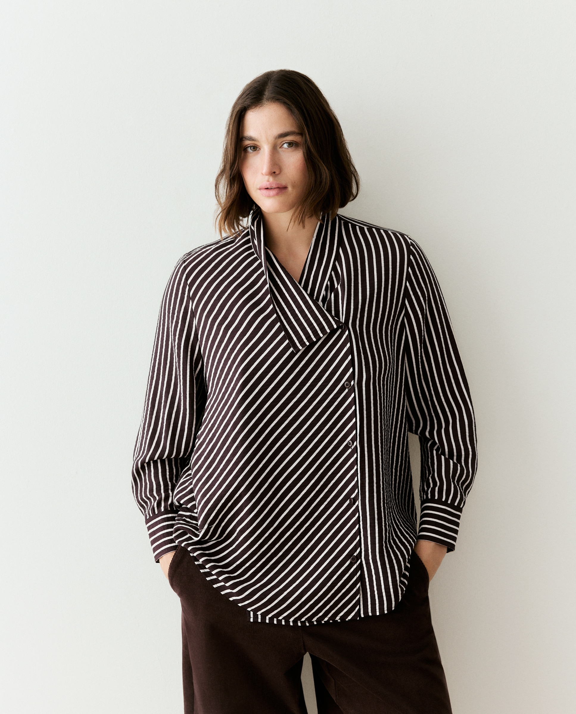 Imagen 2 de Blusa manga larga de mujer con cuello chimenea - Couchel - Rosa Rosa