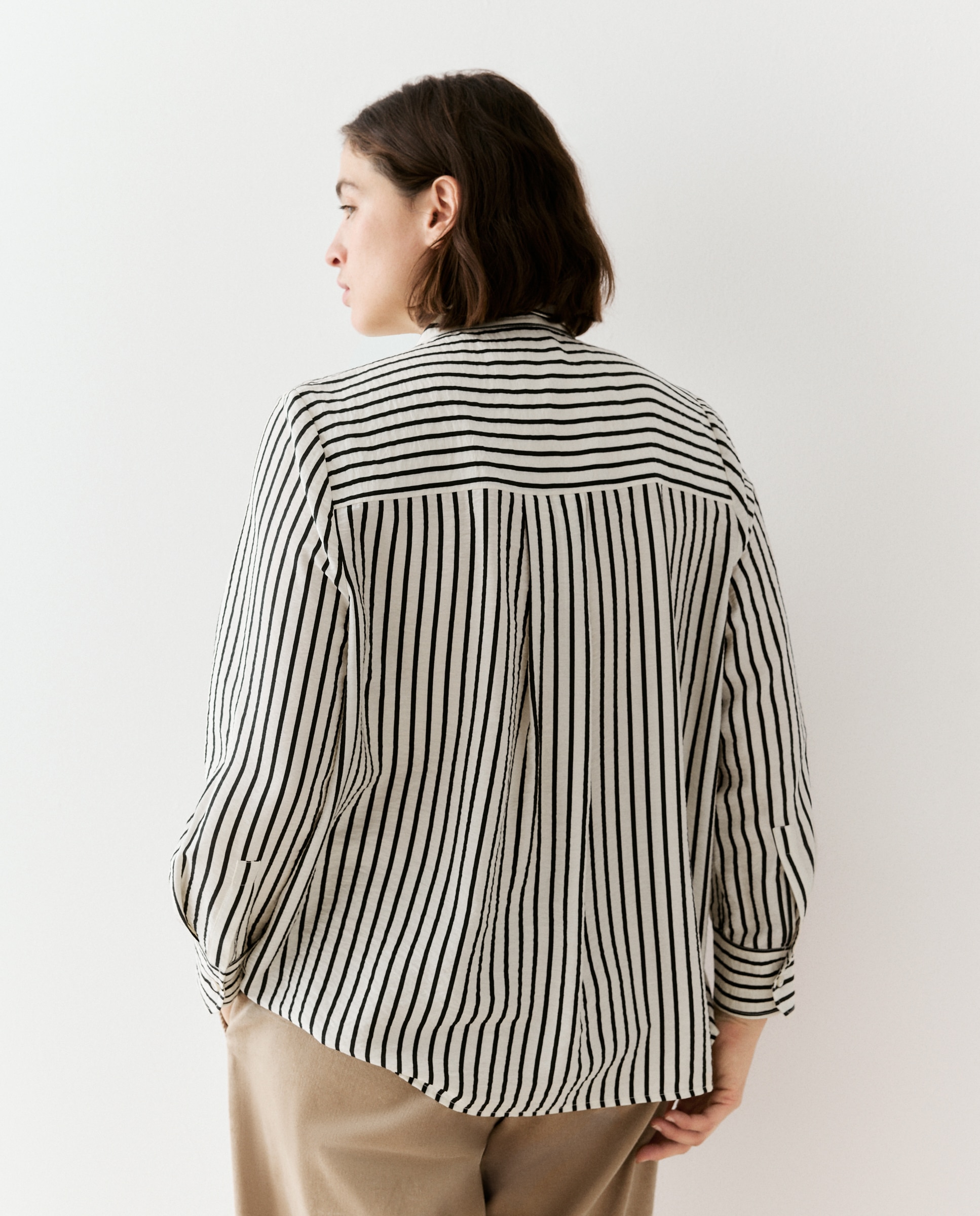 Imagen 3 de Blusa manga larga de mujer con cuello chimenea - Couchel - Blanco Blanco