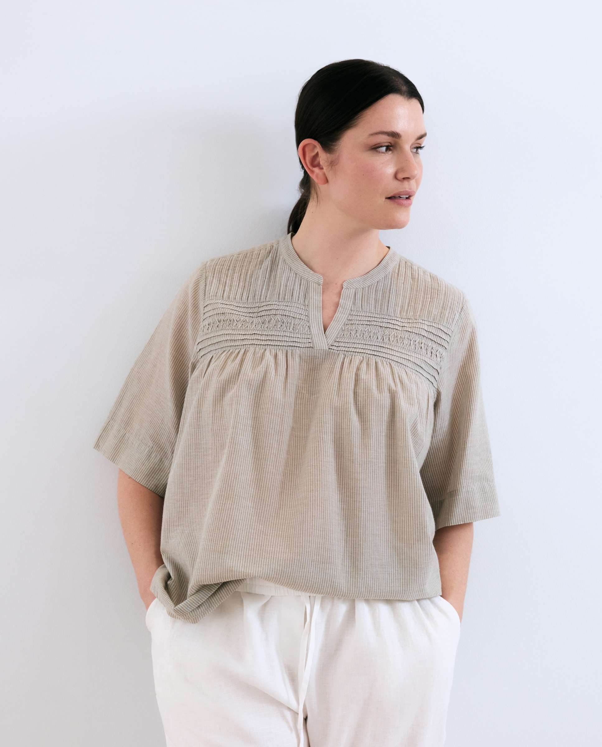 Blusa de mujer de manga corta con rayas - Couchel - Verde Verde-1